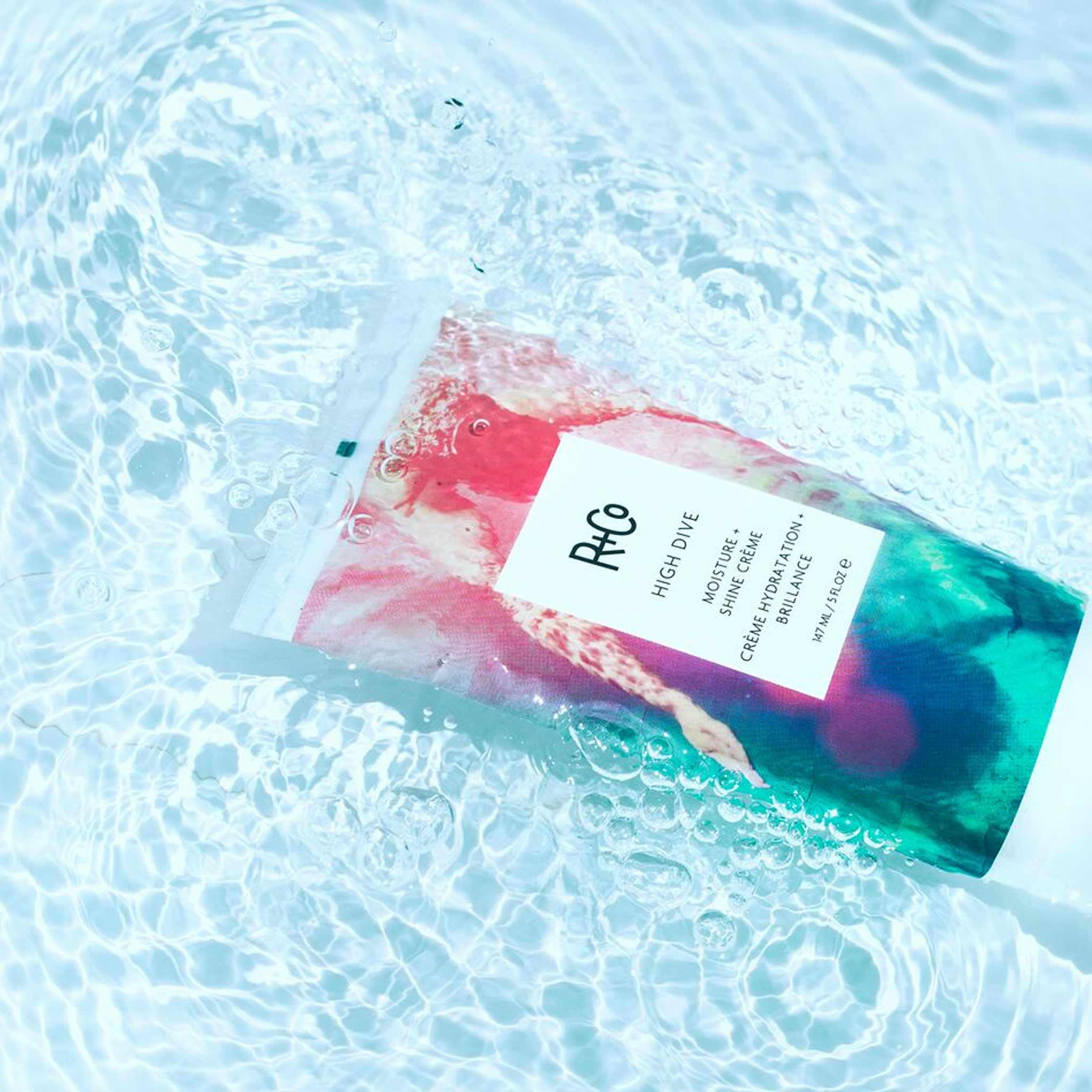High Dive Moisture and Shine Crème - Hydrating Hair Cream for Frizz Control & Shine Enhancement - Perfect for Dry, Damaged Hair & Styling at Home or Salon