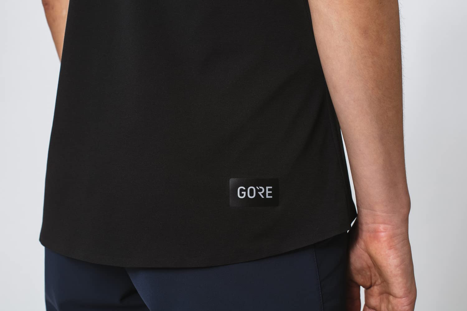 GORE WEAR Women's TrailKPR Cycling Jersey - Breathable & Moisture-Wicking Bike Shirt for Mountain & Road Cycling - Perfect for Outdoor Adventures & Training Rides