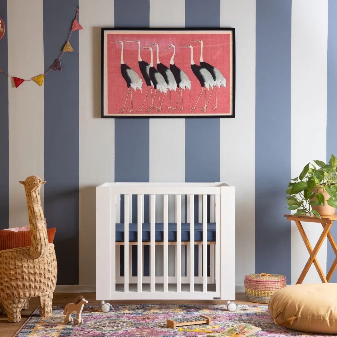 **Dadada Spirit 8-in-1 Convertible Baby Crib – Adjustable Height, Toddler Bed & Daybed – Safe & Stylish Nursery Furniture for Newborns to Teens – Perfect for Small Spaces & Modern Nurseries**