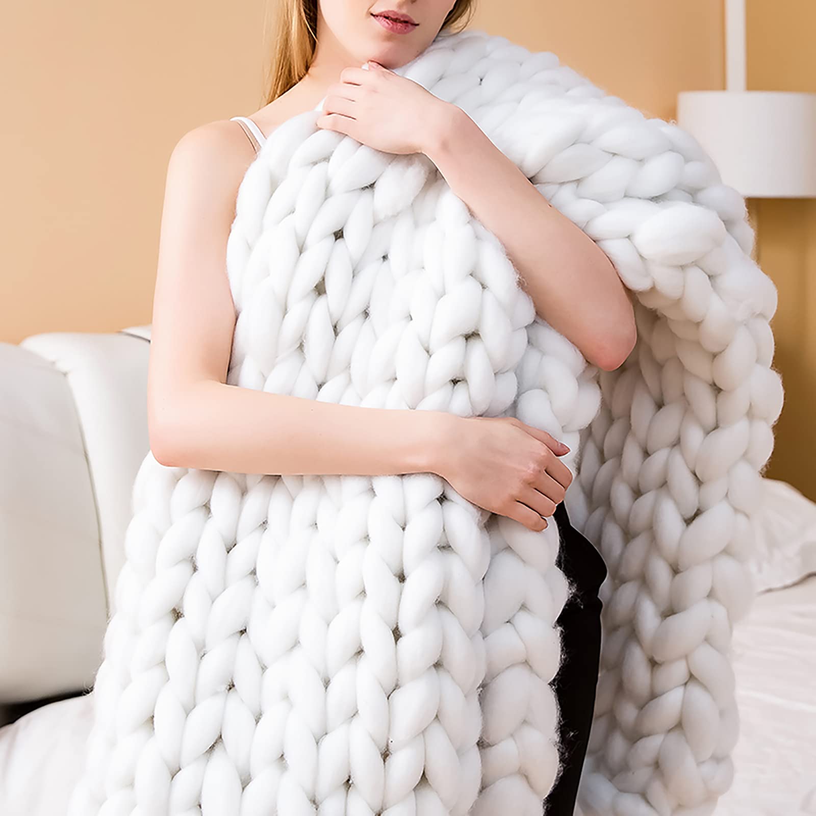 Handmade Chunky Knit Blanket - Extra Soft & Cozy Giant Knitted Throw (100x150cm, White) | Perfect for Bed, Sofa, Yoga Mat & Home Decor | Warm Winter Gift Idea