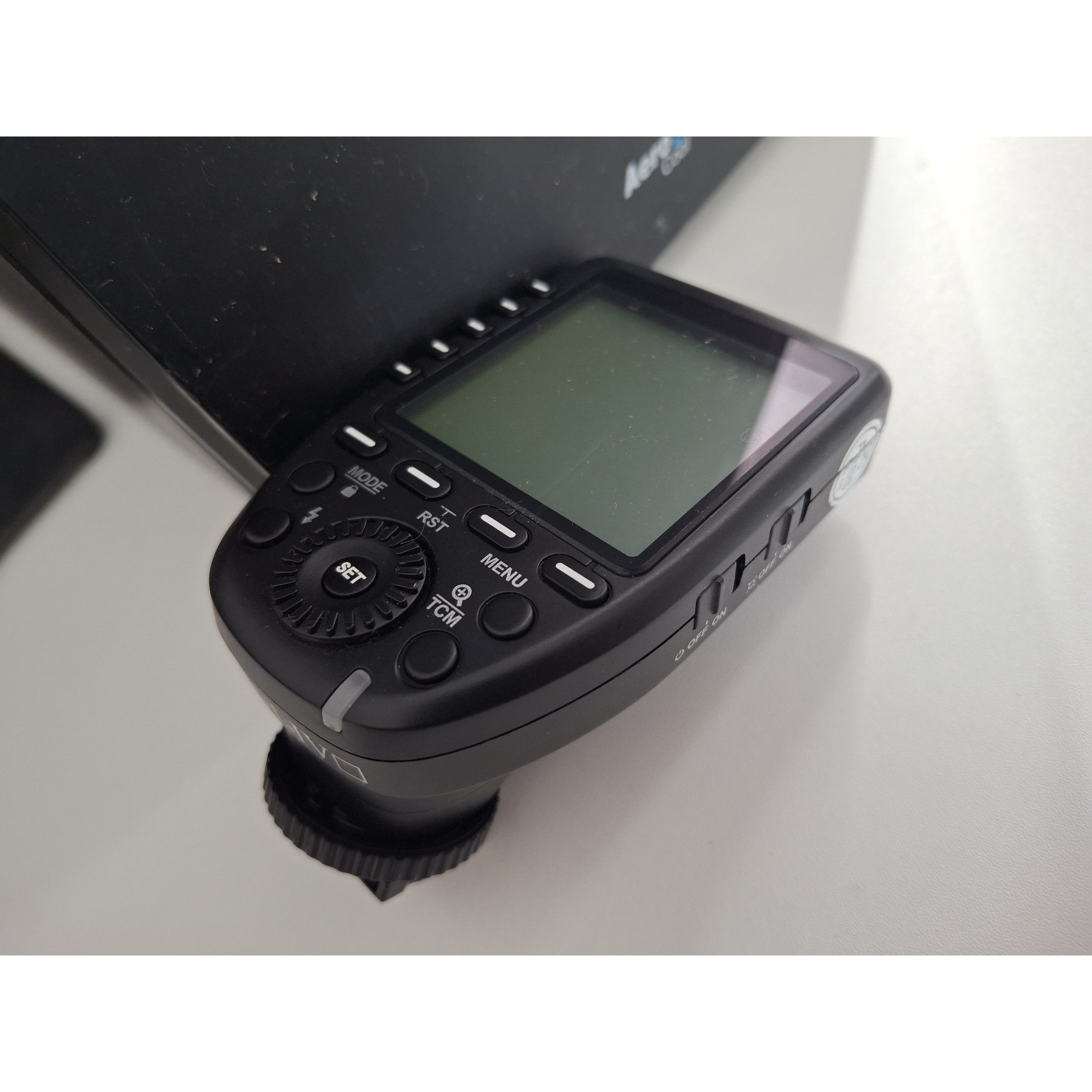 PRO ST IV 2.4GHz Wireless Flash Trigger for Sony Cameras - Perfect for Studio Photography & Outdoor Shoots