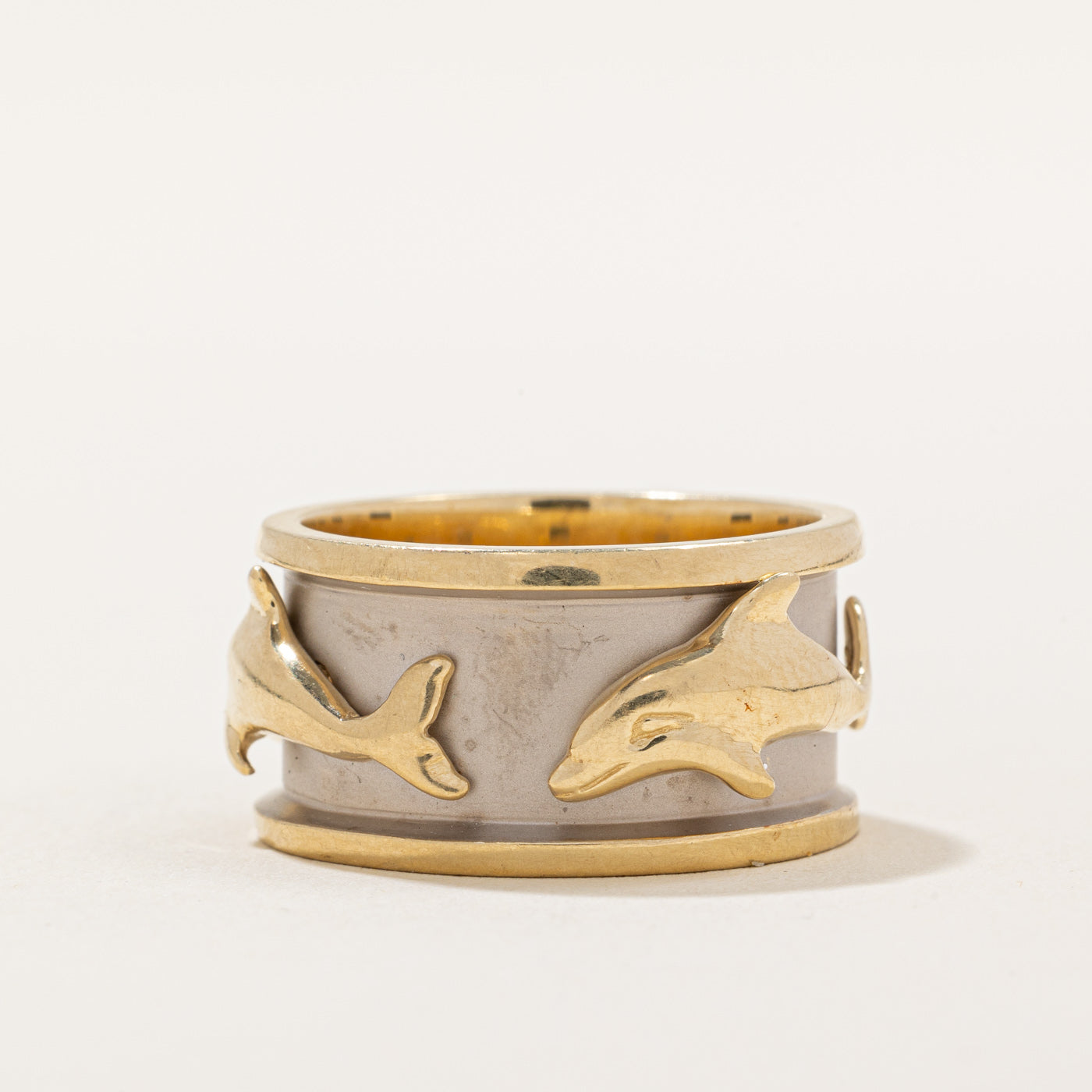 14K Yellow Gold Dolphin Ring for Women - Size 8.5 - Elegant Ocean Jewelry Gift for Beach Lovers & Marine Life Enthusiasts