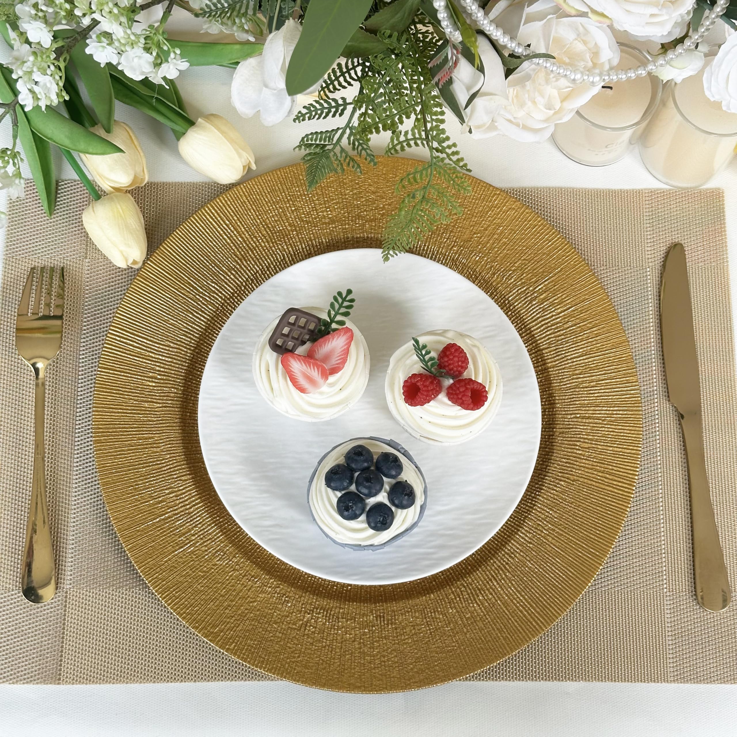 Henilosson 100 Pcs Pearlescent Gold Charger Plates - 13 Inch Reusable Plastic Wedding Plates for Party Decor, Floral Table Settings & Special Events - Elegant Dinnerware for Weddings, Banquets & Formal Gatherings