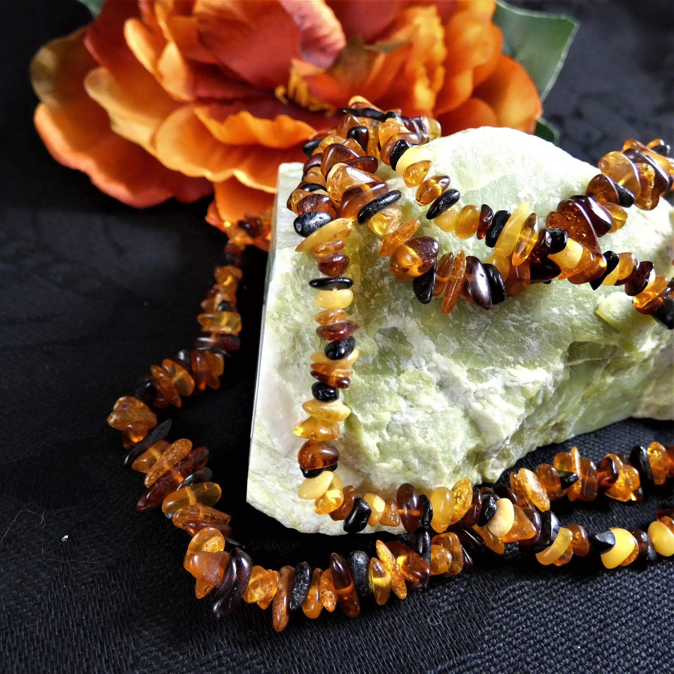 Natural Baltic Amber Chip Necklace for Adults & Kids - Pain Relief & Teething Soother - Stylish Healing Jewelry for Everyday Wear & Wellness