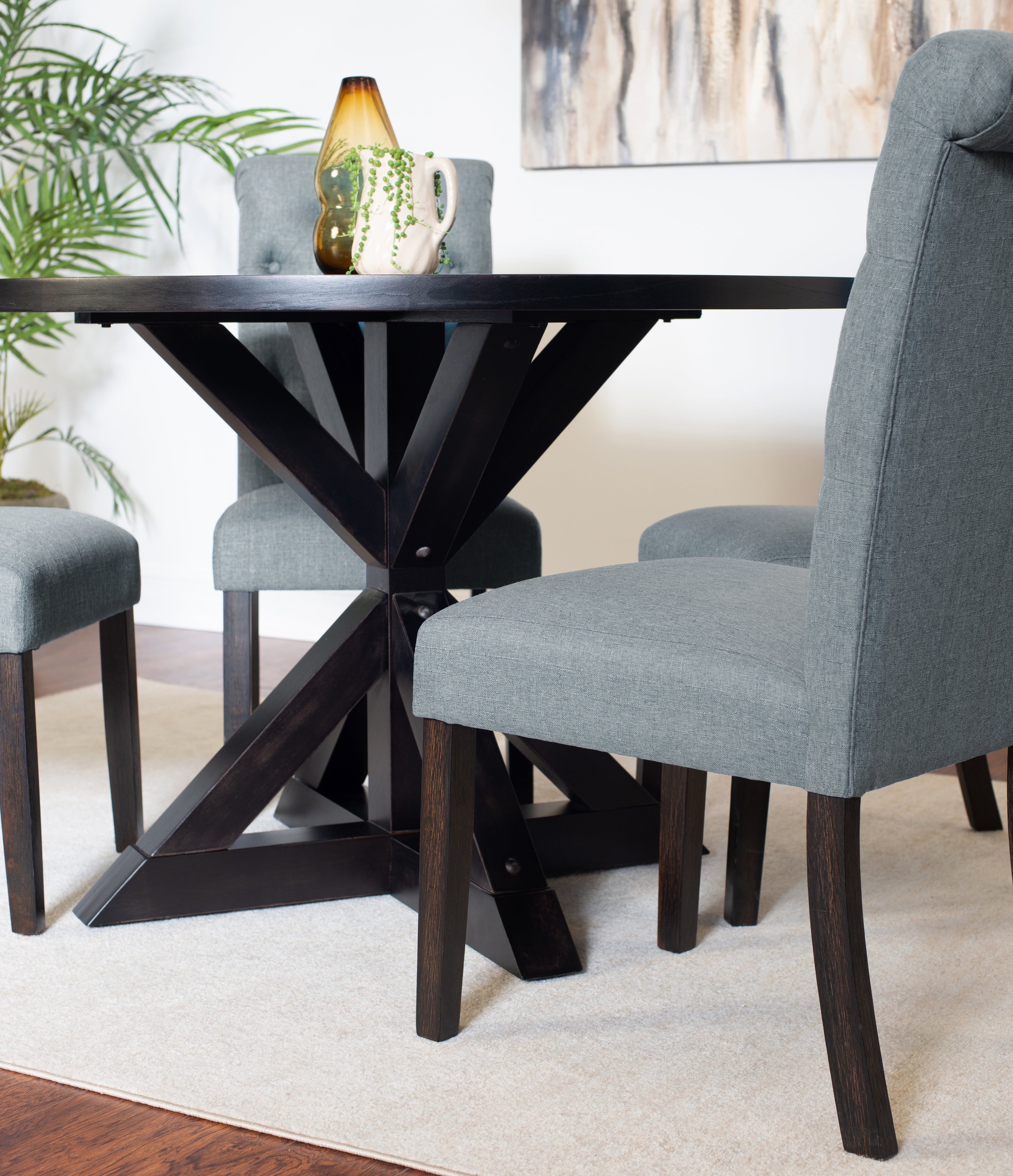 Roundhill Furniture Nylander 5-Piece Dining Set - Cross Buck Style Wooden Table with 4 Matching Chairs for Kitchen, Dining Room & Outdoor Patio