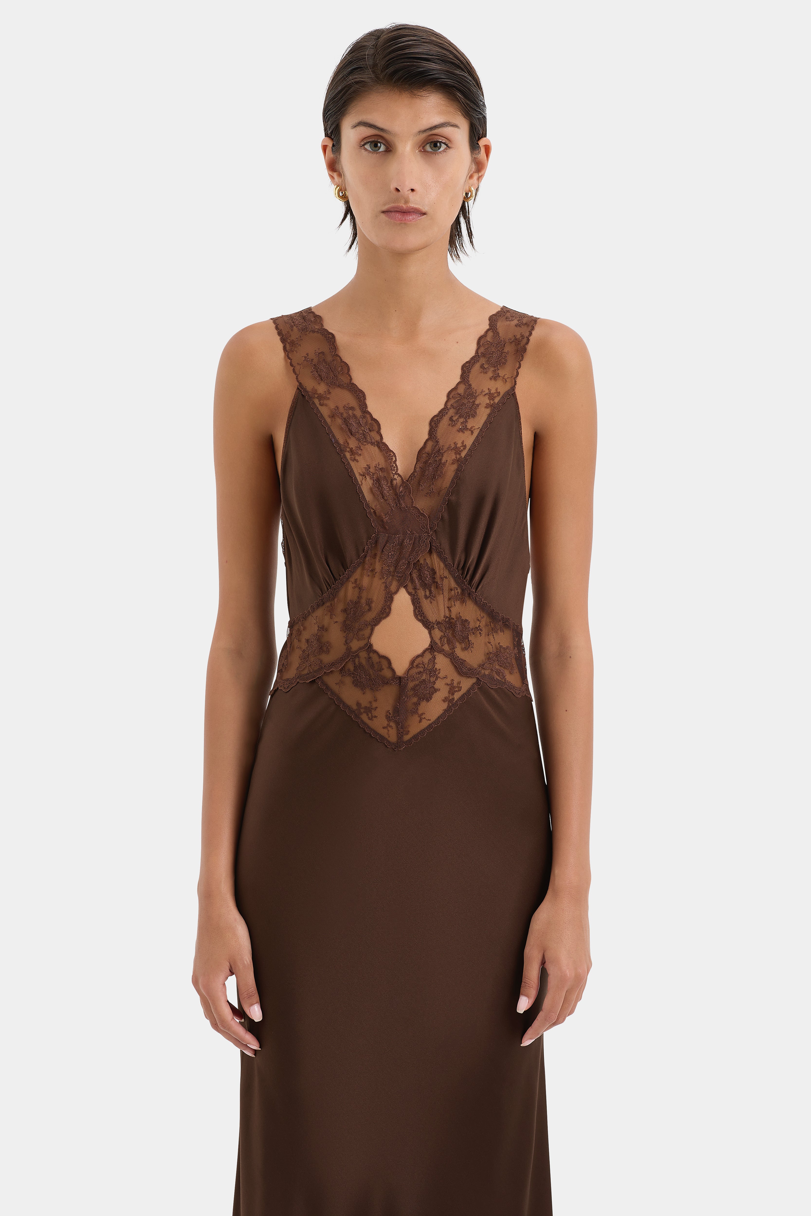 Elegant Aries Cut Out Gown - Sexy Backless Evening Dress for Women | Perfect for Prom, Party & Special Occasions