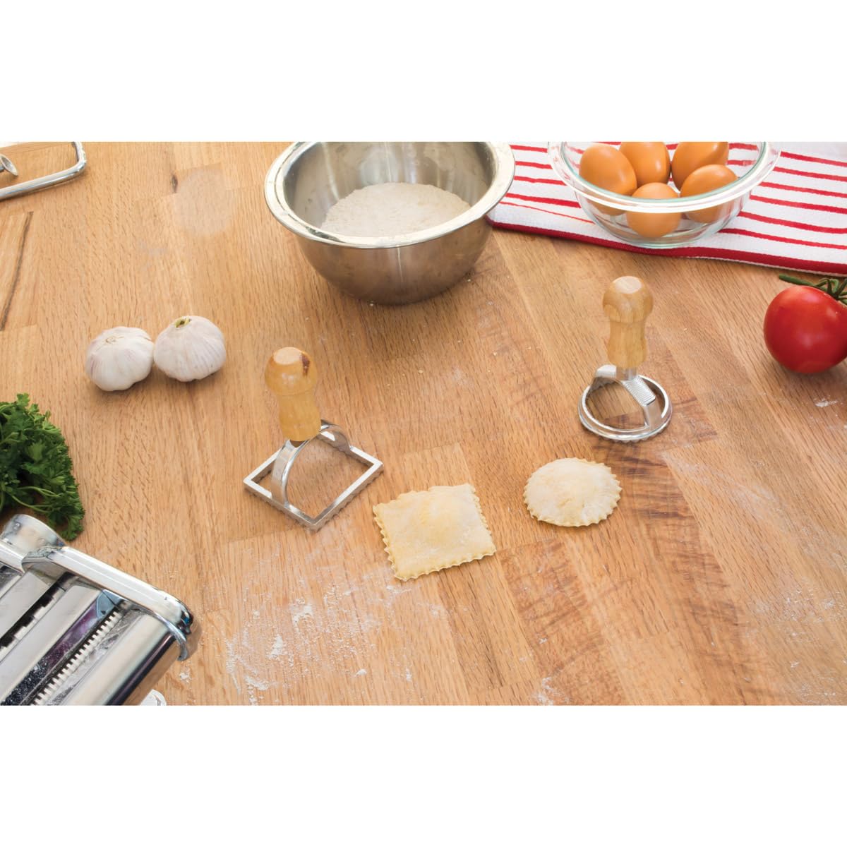 Fantes Authentic Italian Ravioli Maker Stamp Set - 2.5 Inch Round Pasta Cutter with Wooden Handle & Fluted Edge - Perfect for Homemade Pasta, Dumplings, and Italian Cooking - Since 1906