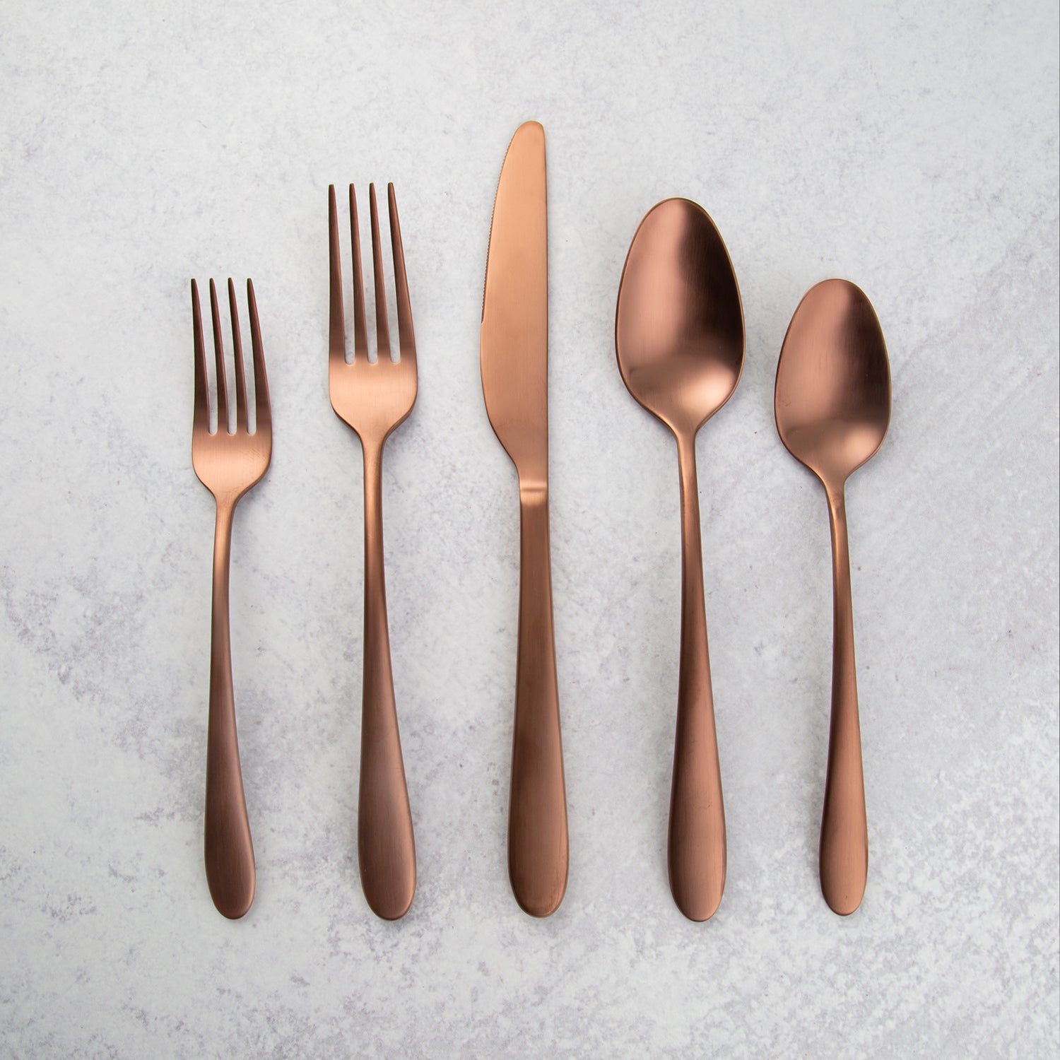 Premium 20-Piece Copper Satin Flatware Set - Elegant Stainless Steel Cutlery Set for Dining, Wedding Gifts & Home Entertaining - Perfect for Restaurants, Dinner Parties & Special Occasions