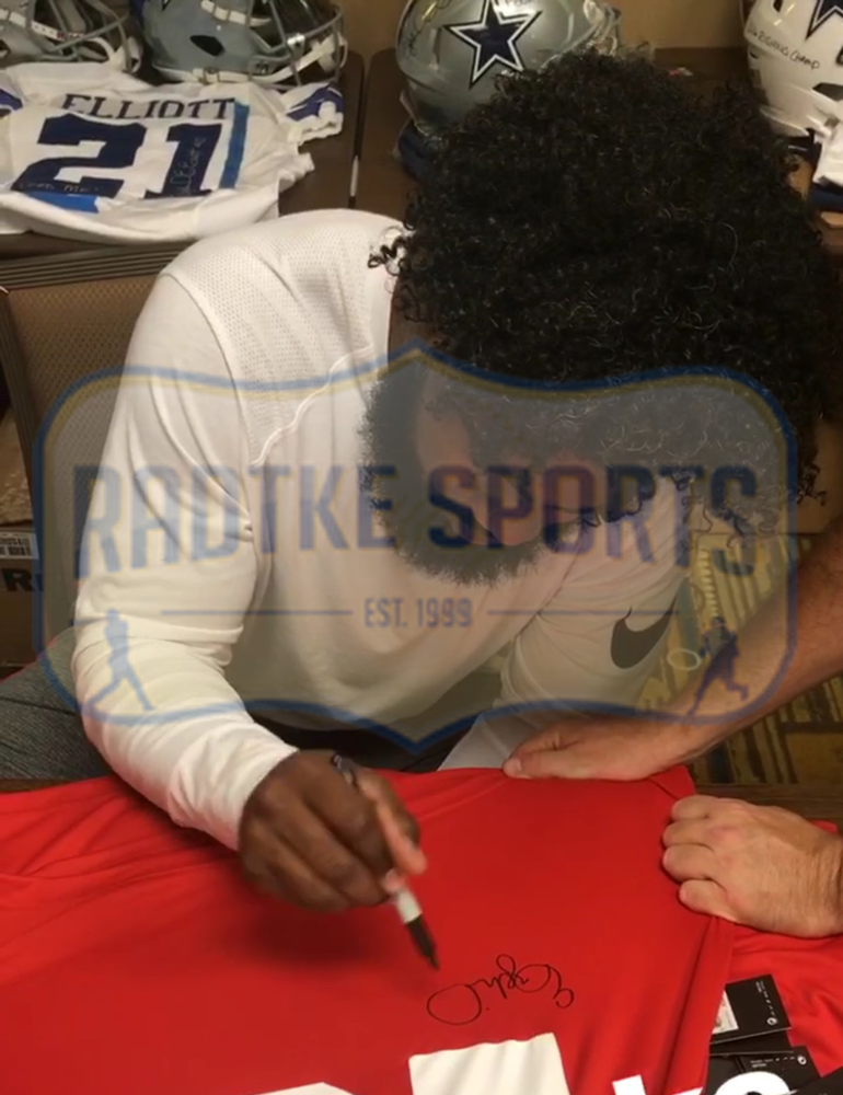 Authentic Ezekiel Elliott Signed Ohio State Nike Game Style Red Jersey - Limited Edition Collectible for Sports Fans & Memorabilia Enthusiasts - Perfect for Display, Gifts & Game Day Decor
