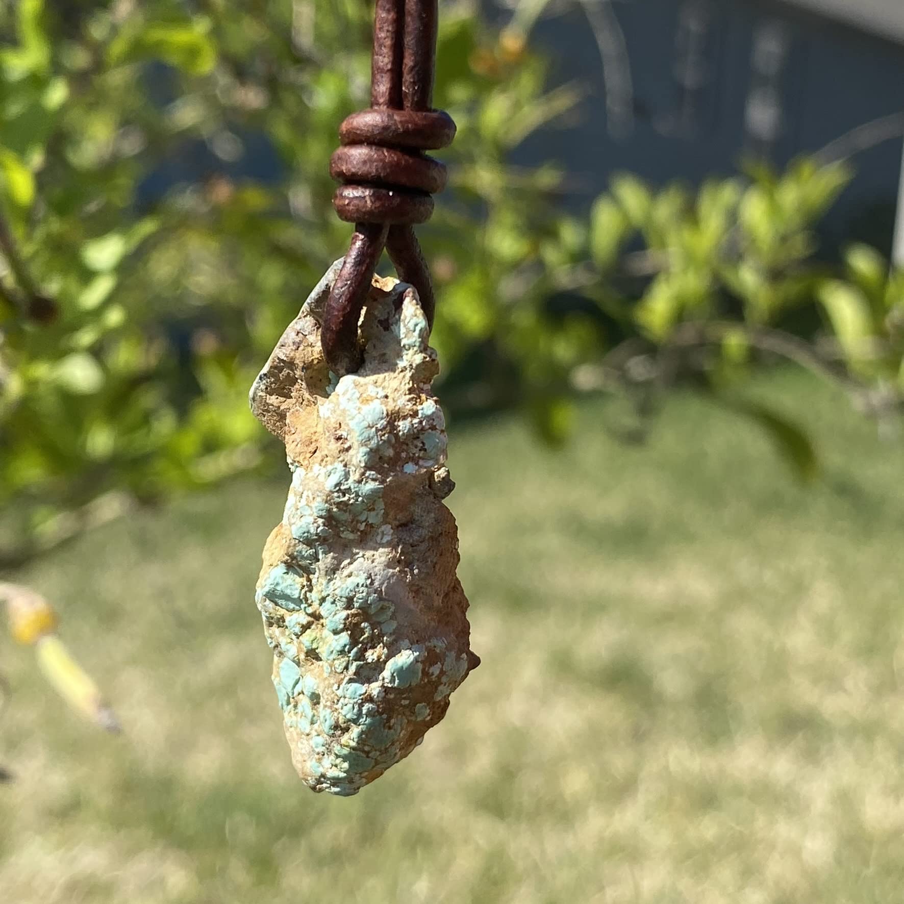 Turquoise Raw Stone Necklace for Women & Men - Healing Crystal Jewelry with Spiritual Energy, Natural Rough Gemstone Pendant, Best Friend Gift & Protection Stone | Perfect for Summer Accessories, Hippie Style & Spiritual Healing