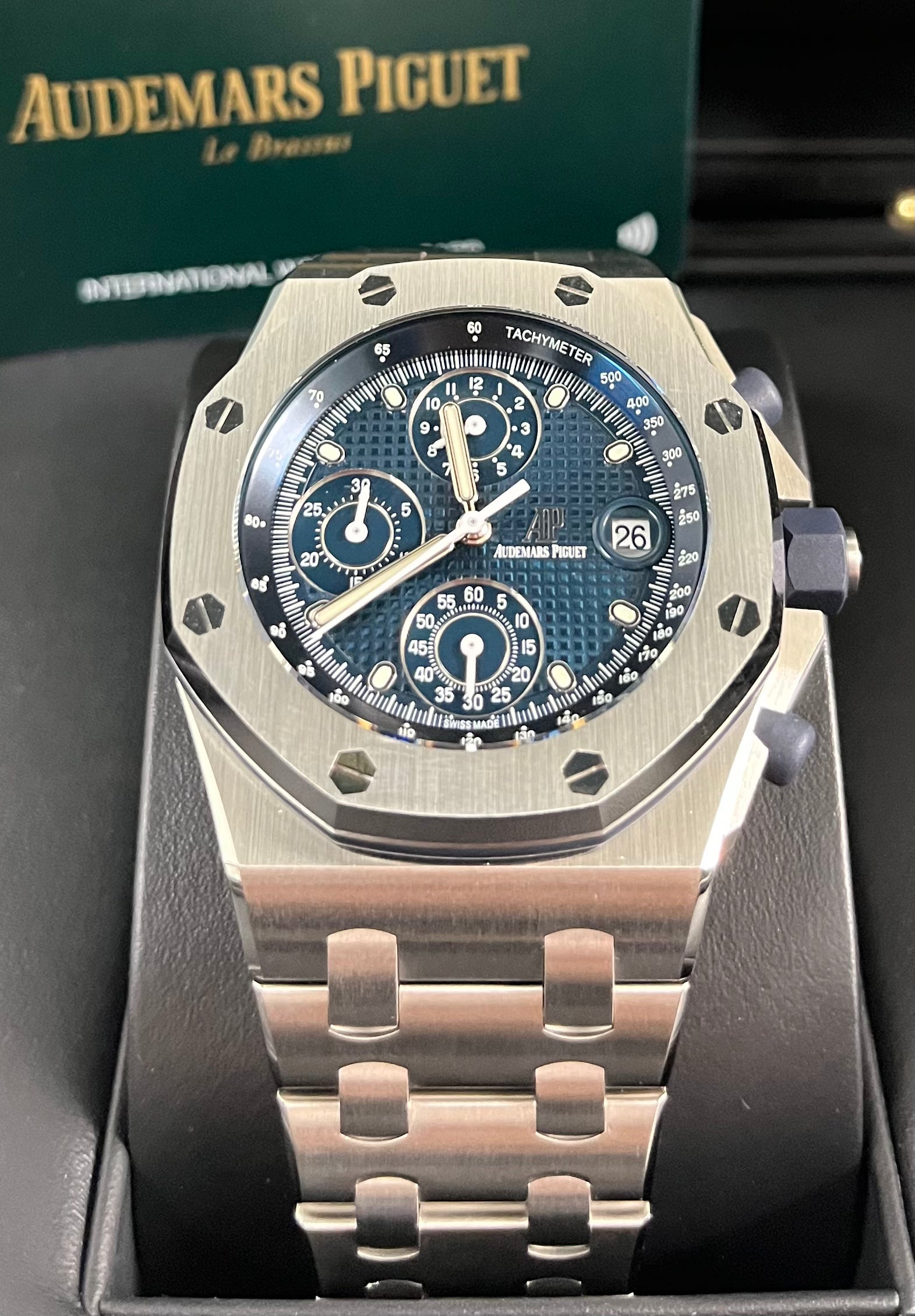 Audemars Piguet Royal Oak Offshore 42mm Chronograph Men's Watch 26238ST.OO.2000ST.01 - Luxury Stainless Steel Sports Watch for Business, Gifting & Special Occasions