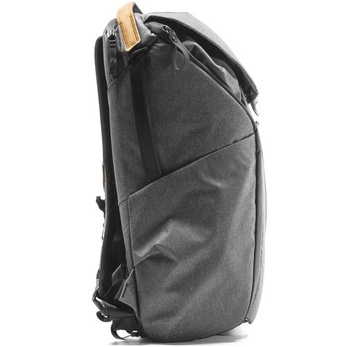 Peak Design Everyday Backpack 30L V2 - Durable Camera Backpack for Photographers, Charcoal Gray - Perfect for Travel, Hiking & Daily Commute