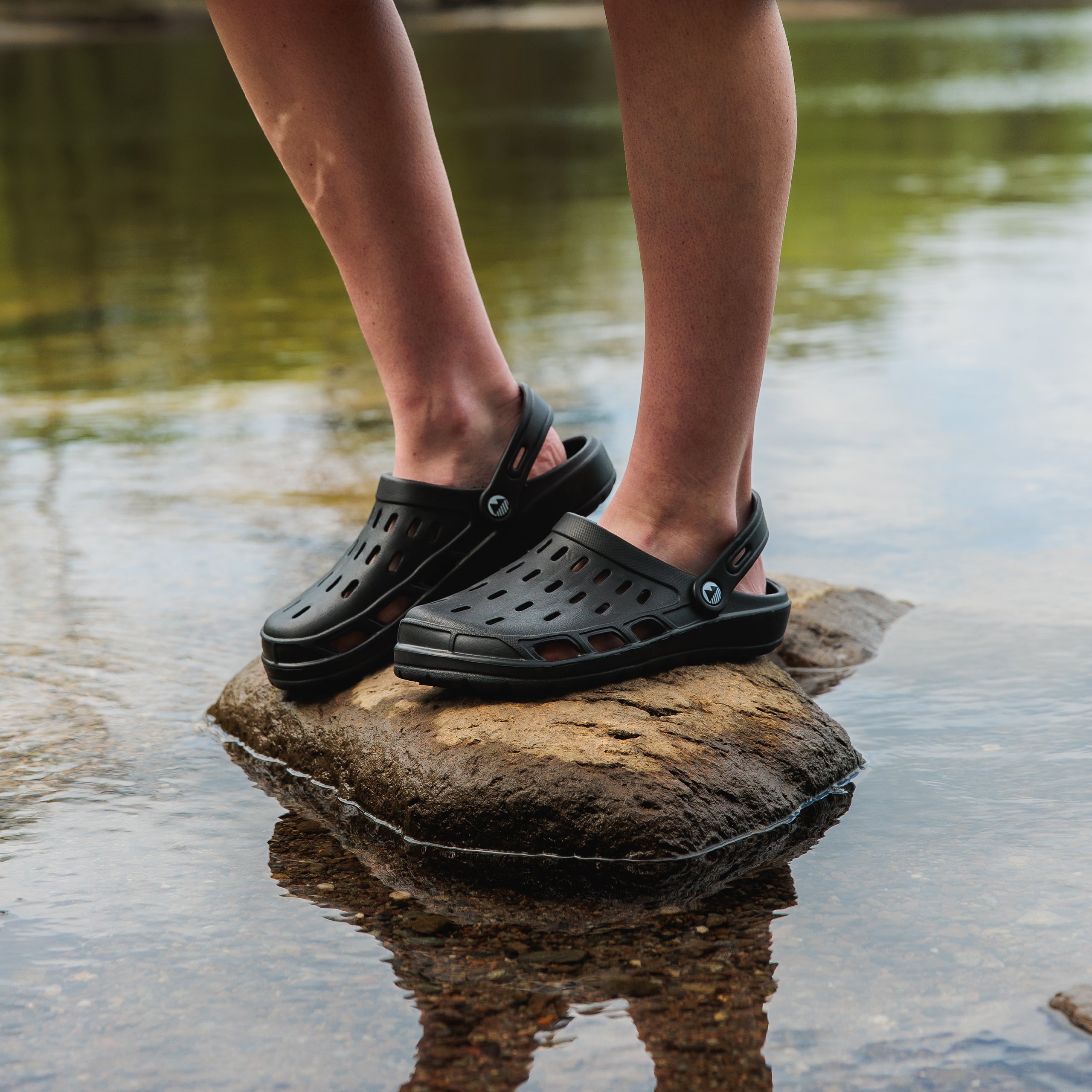 Women's Coniston Ultra Breathable Clogs - Comfortable Slip-On Shoes for Nurses, Gardeners & Healthcare Workers - Perfect for Work, Home & Outdoor Activities