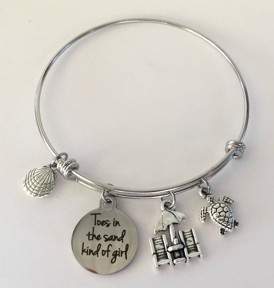 Toes in the Sand Kind of Girl Beach Bracelet - Dainty Adjustable Summer Jewelry for Women, Small-Medium Size | Perfect for Beach Vacations, Birthday Gifts & Boho Fashion