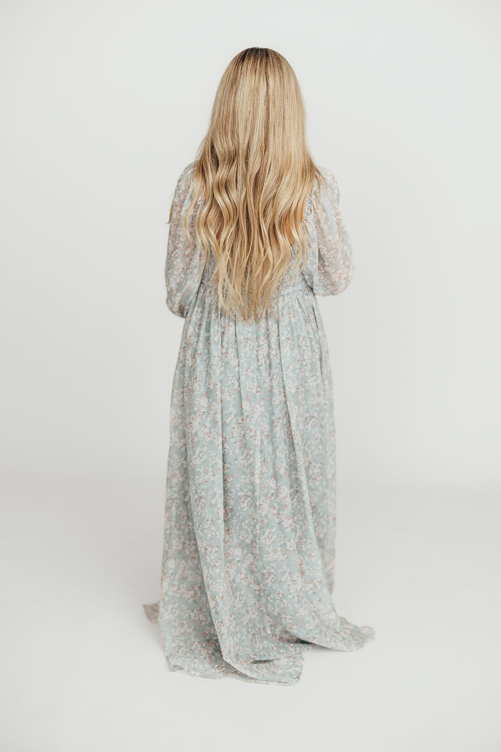 Elegant Sage Green Floral Smocked Maxi Dress for Women - Bump Friendly Maternity & Inclusive Sizing (S-3XL) - Perfect for Summer Weddings, Beach Vacations & Casual Outings
