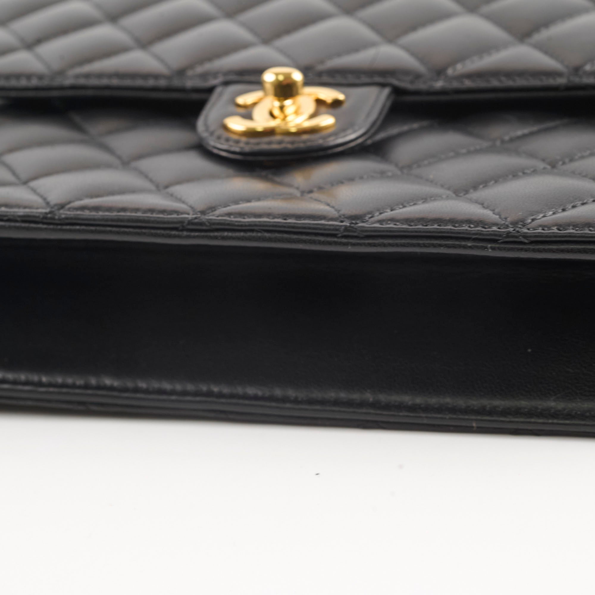 Chanel Quilted Leather Chain Shoulder Bag Black - Luxury Crossbody Purse for Women, Perfect for Evening Parties & Date Nights