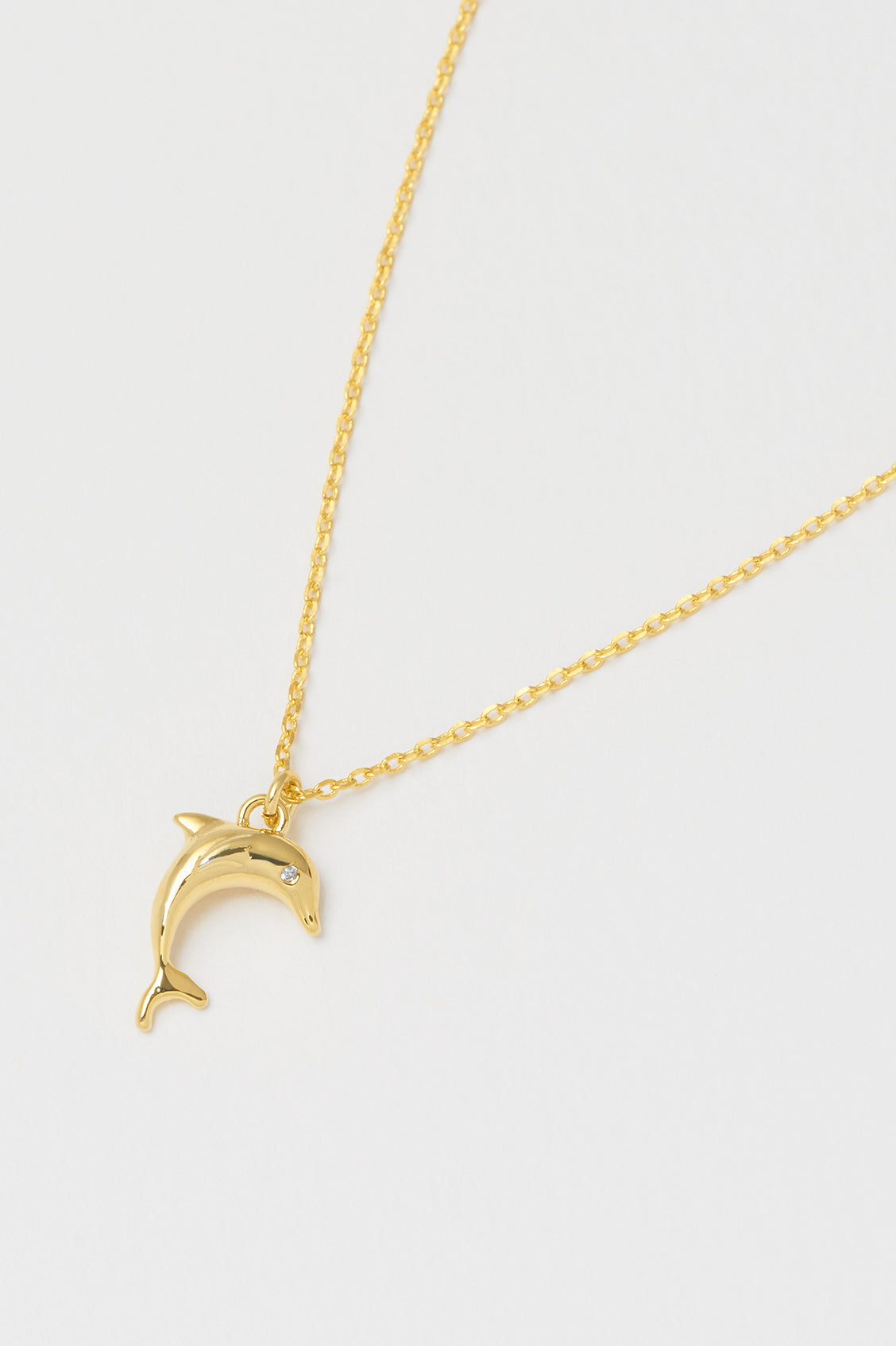 14K Gold Plated Dolphin Pendant Necklace for Women - Elegant Marine Jewelry Gift for Birthday, Anniversary & Beach Vacations | EBN5071G