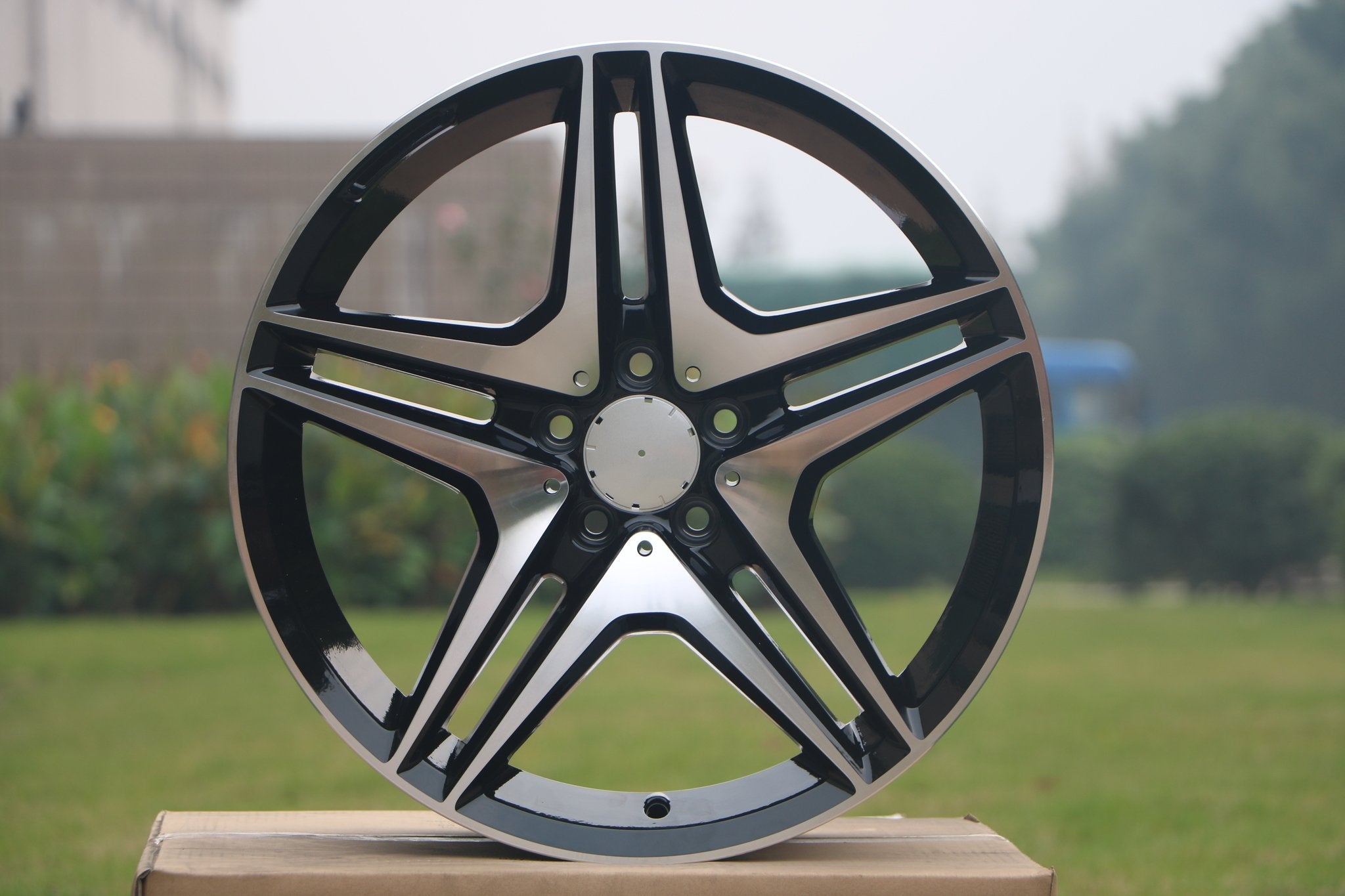 19-Inch Alloy Wheels for Mercedes Benz C207 C250 C300 C350 E350 GLC300 S550 - Premium Rims for Luxury Sedans & SUVs - Perfect for Street Performance & Custom Car Upgrades