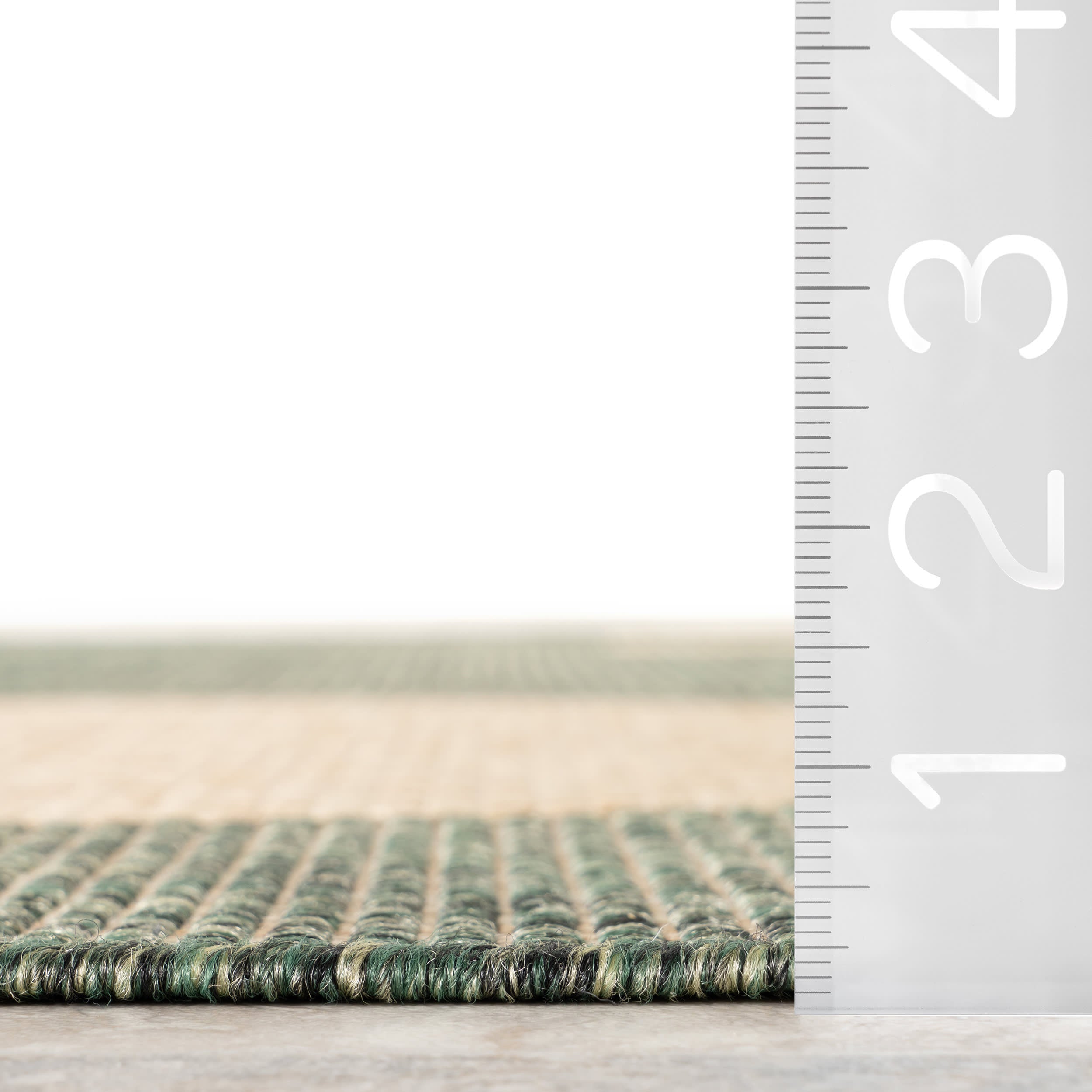 Stylish Aila Abstract Geometric Indoor/Outdoor Area Rug in Green - Perfect for Living Room, Bedroom, Patio & Deck Decor