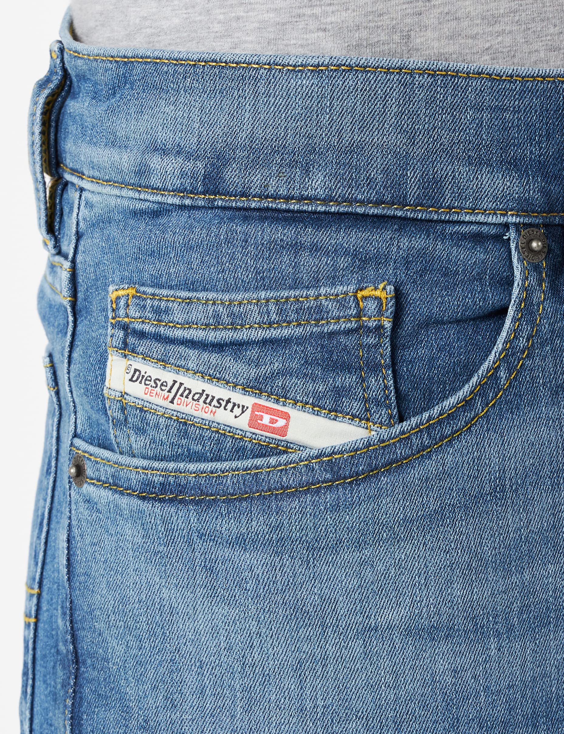 Diesel Men's D-Mihtry Slim Fit Stretch Denim Jeans - Comfortable & Stylish for Casual Wear, Work, and Night Out