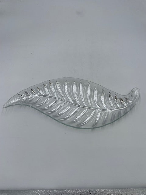 19x8 Inch Elegant Glass Leaf-Shaped Silver Plate - Perfect for Dinner Parties, Wedding Receptions & Home Decor