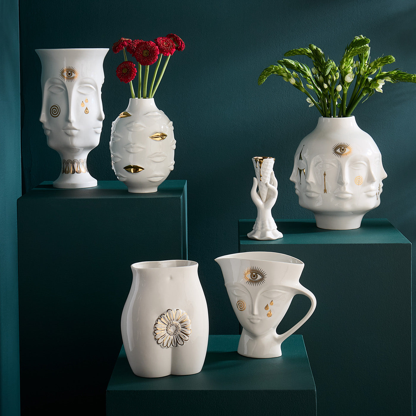 Gilded Giuliette Pitcher - Elegant Glass Pitcher for Iced Tea, Lemonade & Cocktails | Perfect for Entertaining, Parties & Home Decor