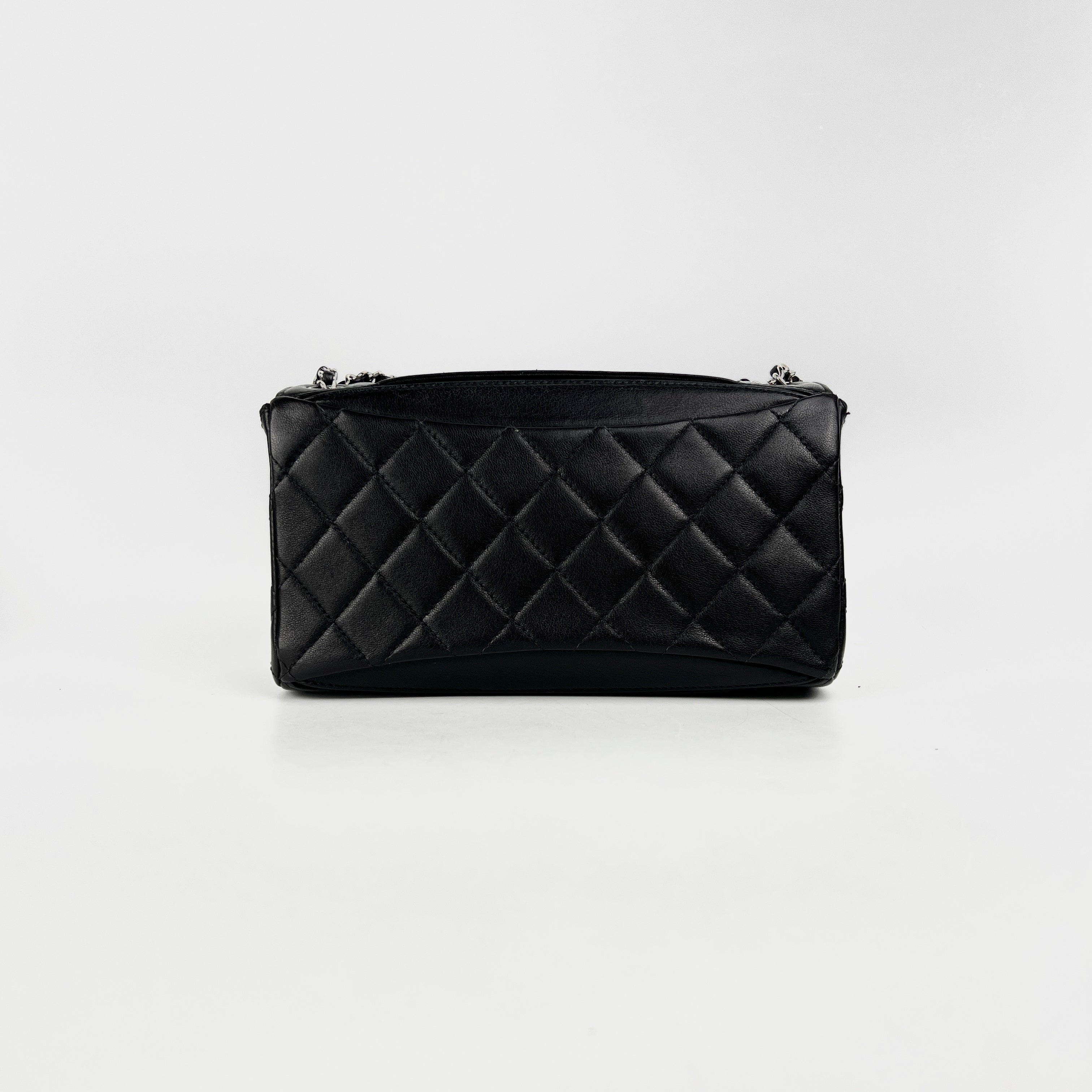 Chanel Seasonal Flap Bag Black Lambskin Leather 22 Series - Luxury Designer Handbag for Women, Perfect for Parties & Evening Events