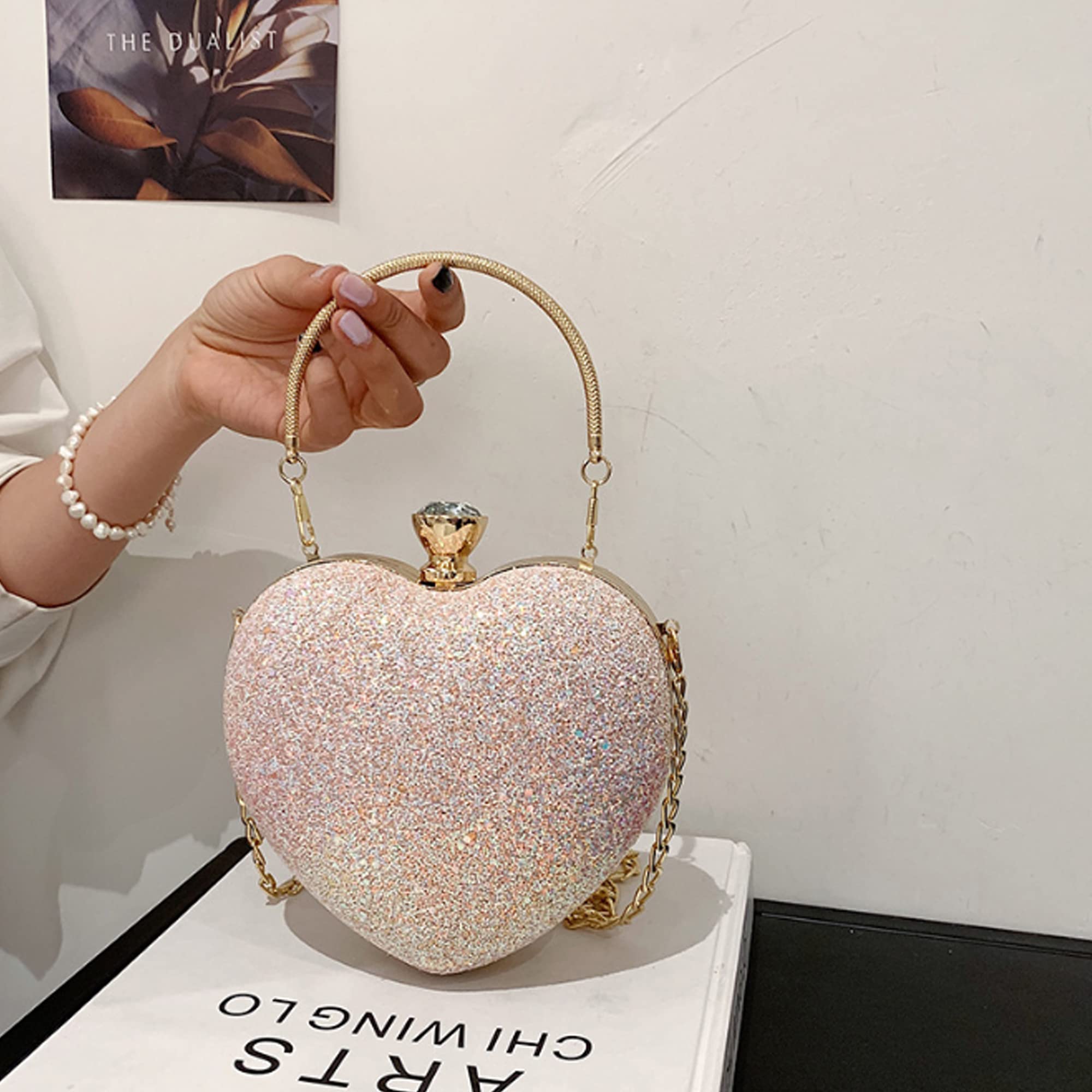 ZLM BAG US Women's Heart Shaped Velvet Evening Purse for Wedding Party Valentine's Day - Elegant Shoulder Handbag for Date Night, Prom, Special Occasions