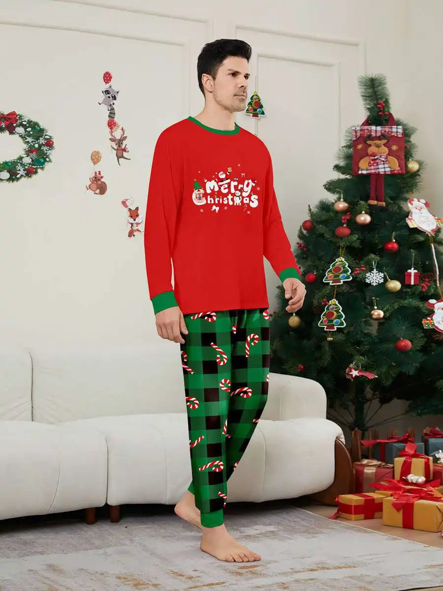 Printed Christmas Matching Family Pajamas Set - Cozy Holiday Sleepwear for Family Photos & Festive Gatherings