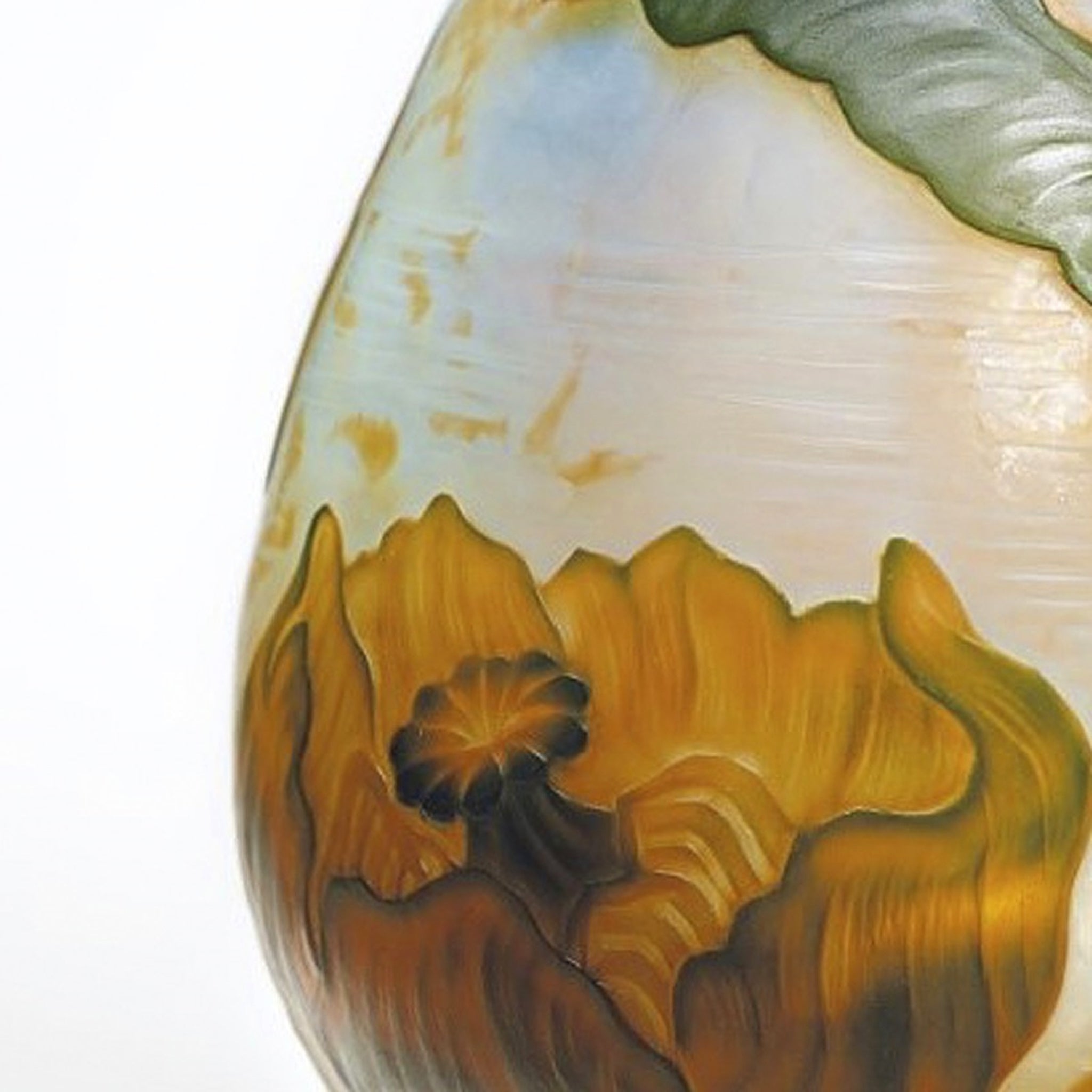 Daum Nancy Nénuphars Cameo Glass Vase - Handcrafted French Art Nouveau Collectible - Perfect for Home Decor, Wedding Centerpieces & Luxury Gifts