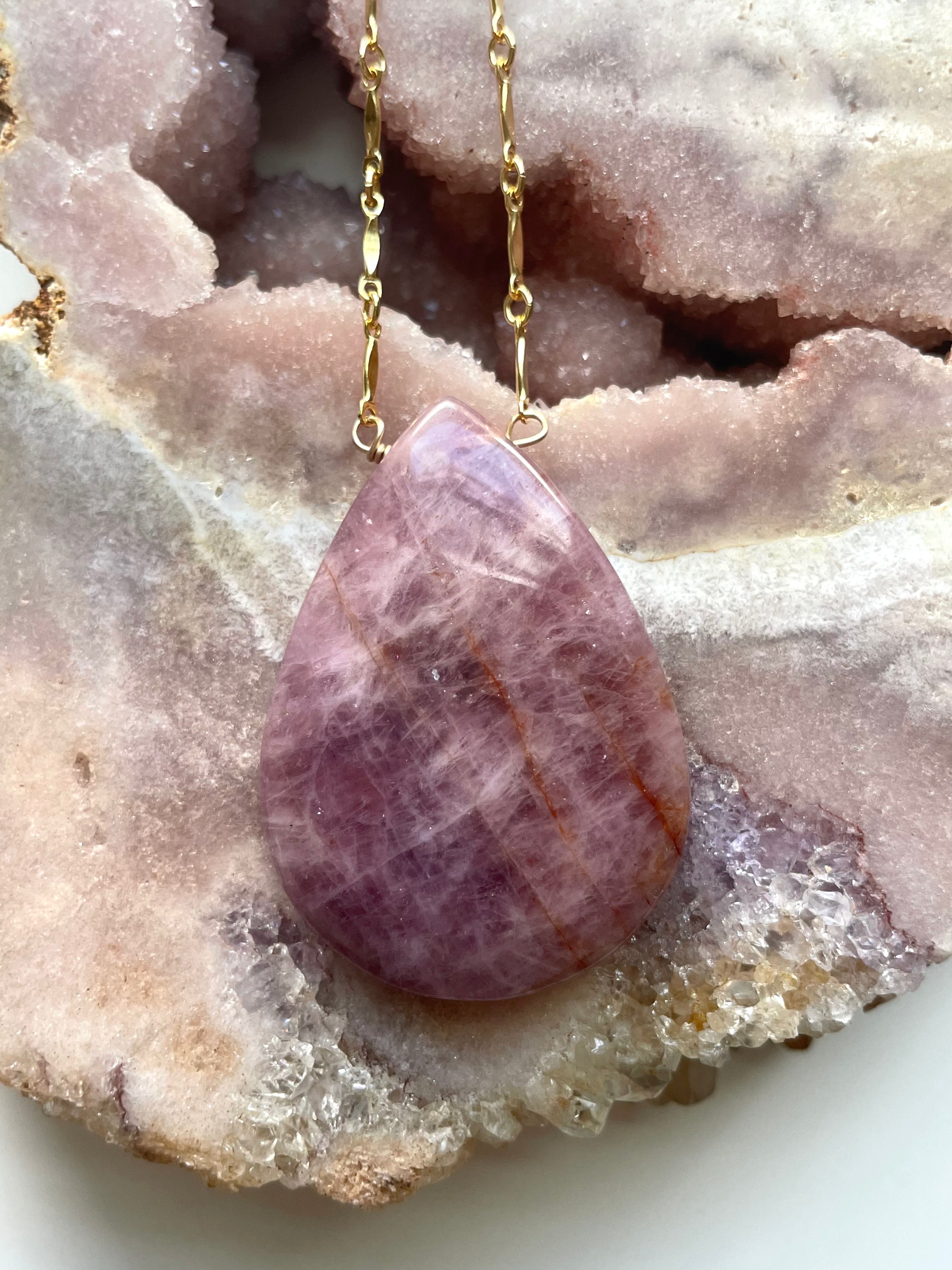 Large Rose Quartz Statement Crystal Necklace - 18K Gold Filled Healing Jewelry for Women - Perfect for Meditation, Yoga & Spiritual Gifts
