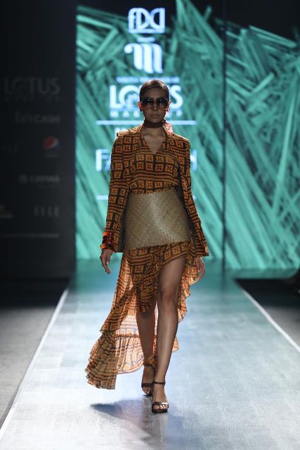 Stylish Orange Brown Basket Weave Print Blazer for Women - Trendy Office Wear & Casual Outfit