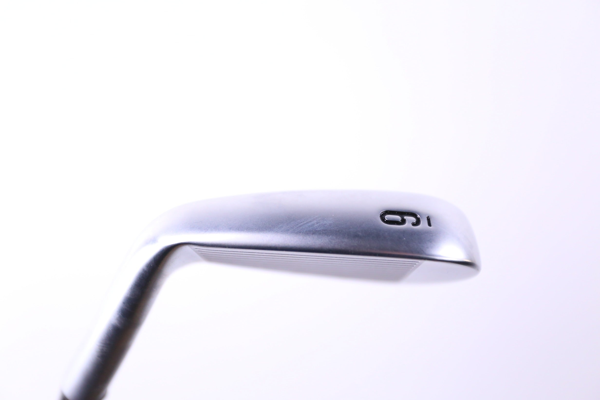 Used Callaway Apex 2024 Pro Single 9 Iron Right Handed Regular Flex Golf Club - Perfect for Right-Handed Golfers to Improve Mid-Iron Shots on the Course