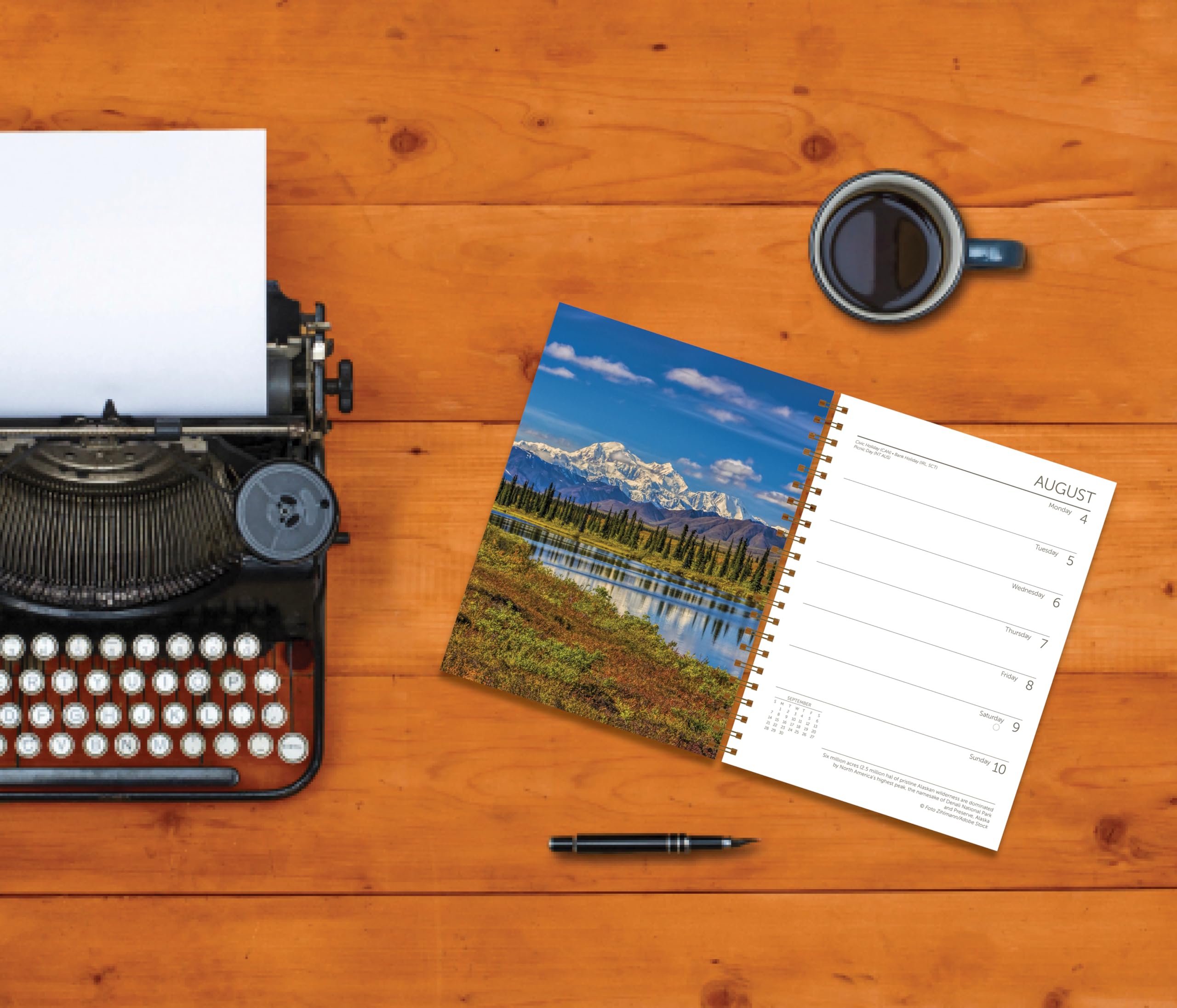 2025 America's National Parks Weekly Planner - 6.5