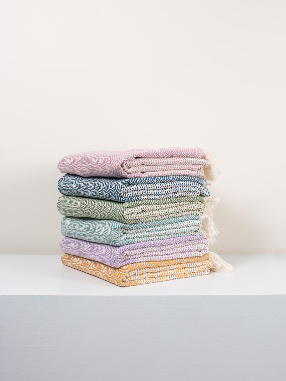 Nordic Dot Hammam Towel - Soft & Absorbent Turkish Bath Towel in Lilac - Perfect for Spa, Beach & Yoga