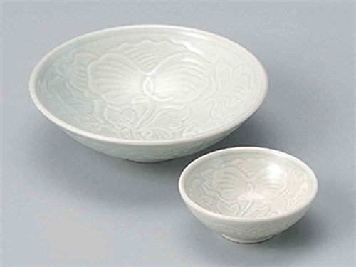 Premium Japanese Porcelain Sushi Plates - Set of 2 (5.9 Inch) - Authentic Karakusa Design - Perfect for Sushi Dining, Japanese Restaurants & Home Entertaining