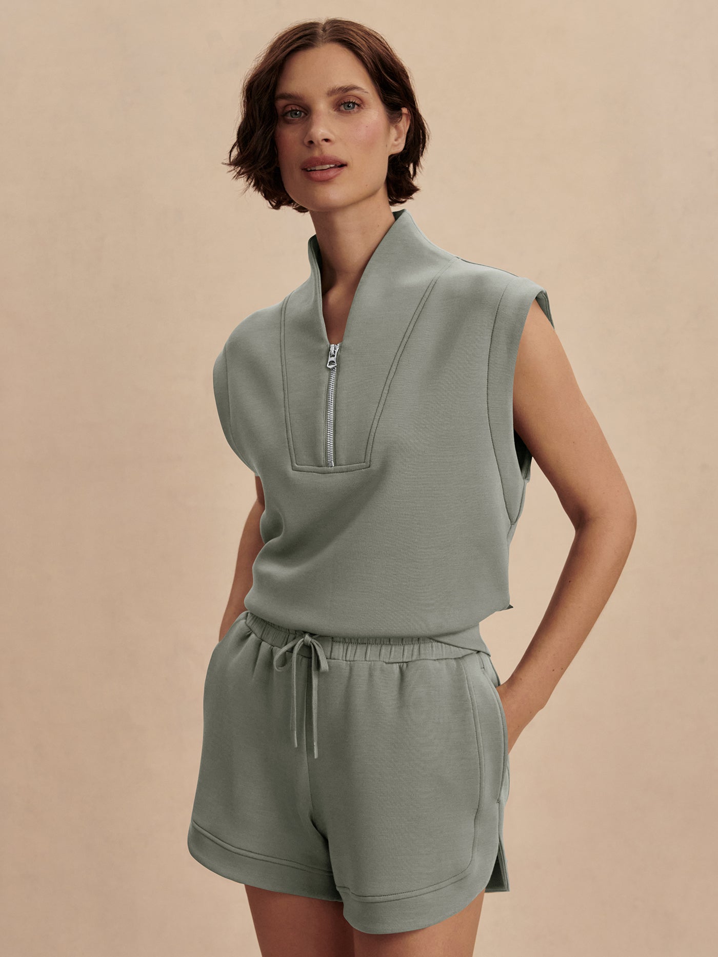 Varley Loretta Half Zip Sweatshirt for Women - Soft Fleece Pullover with Thumb Holes - Perfect for Yoga, Running & Casual Wear