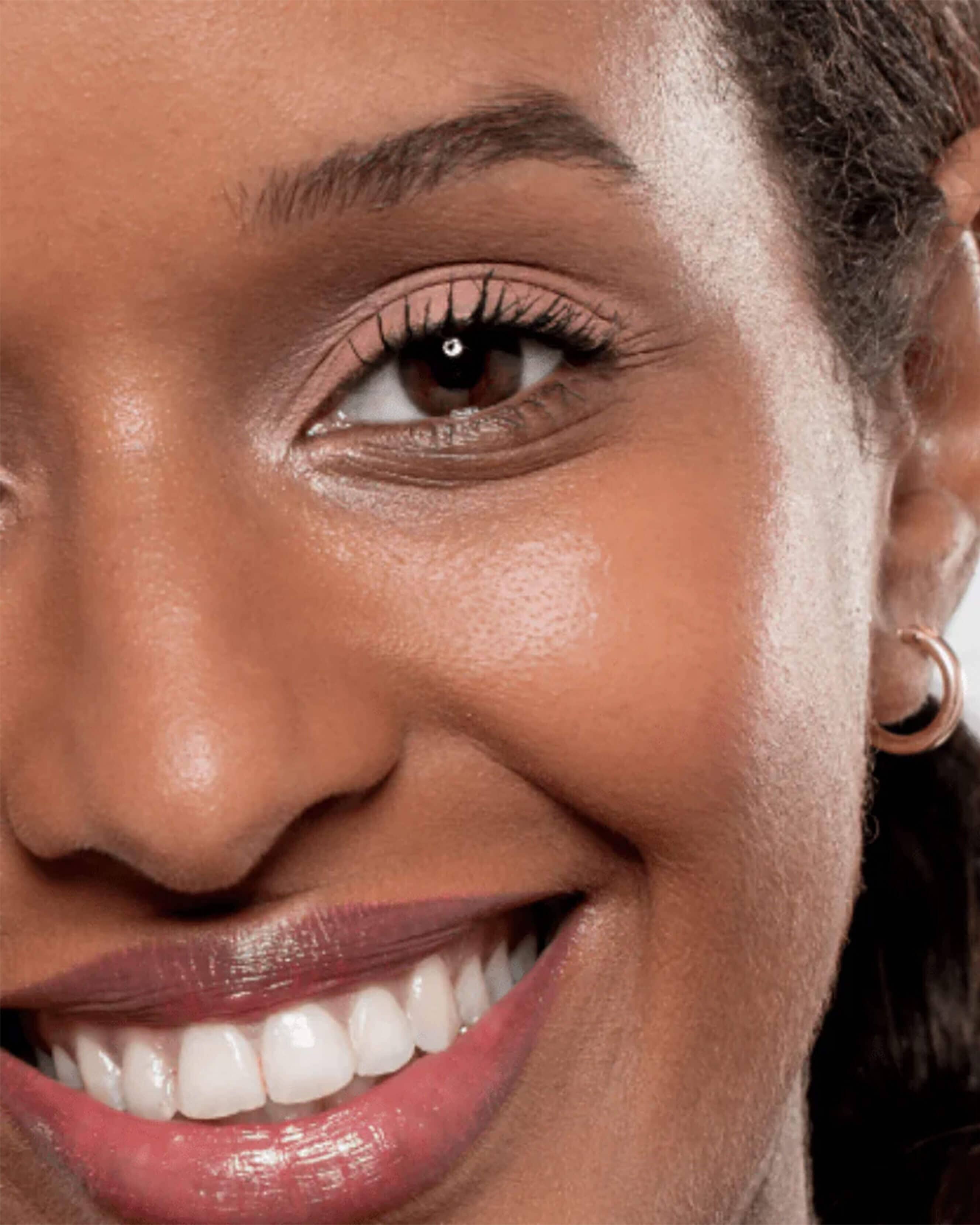 Best Spectator Sport Mascara - Waterproof & Volumizing for Long-Lasting Wear - Perfect for Sports, Gym & Active Lifestyles