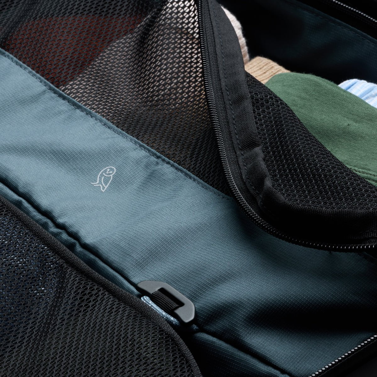 Bellroy Transit Carry On Luggage - Lightweight Expandable Travel Suitcase for Business & Vacation | Perfect for Airplane Overhead Bin & Weekend Getaways