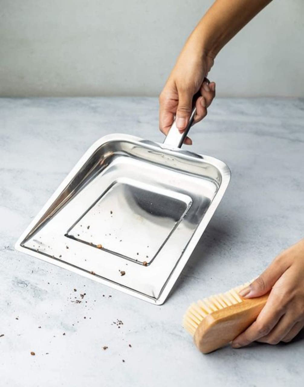 Stainless Steel Cleaning Dustpan with Handle - Heavy Duty Home & Kitchen Dustpan for Floors, Pet Hair, and Debris - Perfect for Household Cleaning, Garage, and Office Use