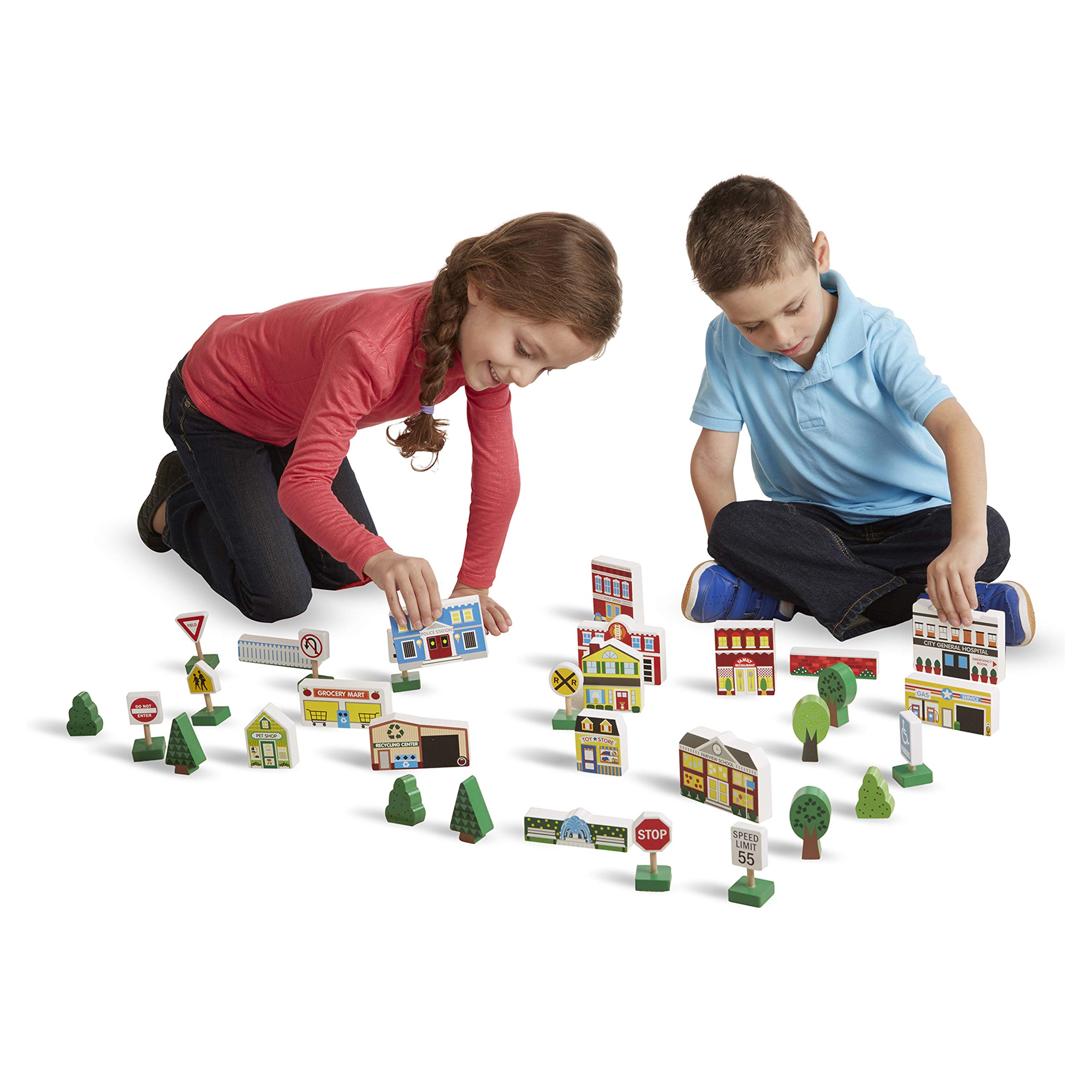 Melissa & Doug Wooden Town Play Set with Storage Tray - 32 Piece Pretend Play Toy for Kids | Perfect for Imaginative Play, Preschool Learning & Home Organization