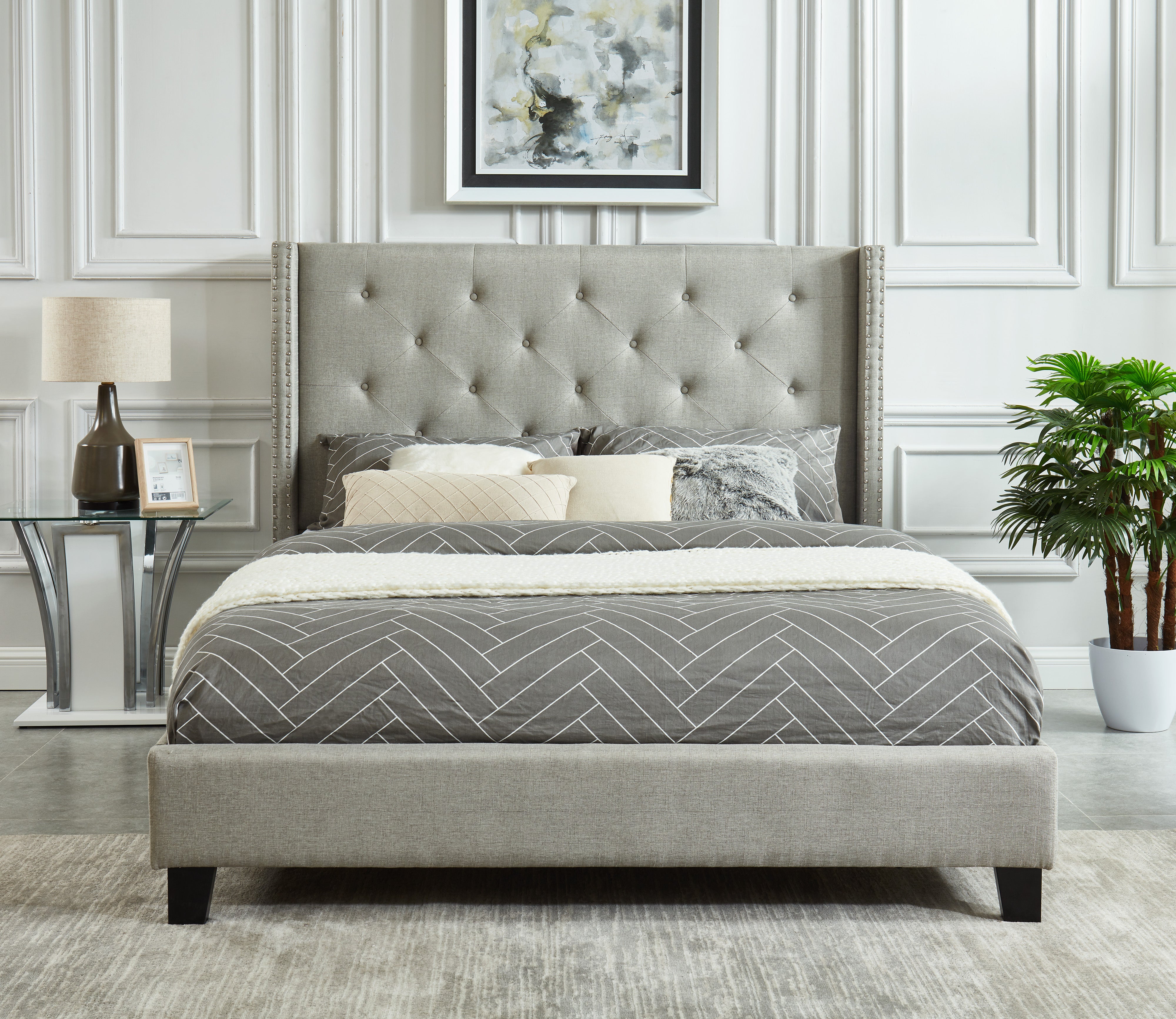Audrey 3-Piece Queen Bed Set in Grey - Modern Bedroom Furniture for Master Bedroom or Guest Room