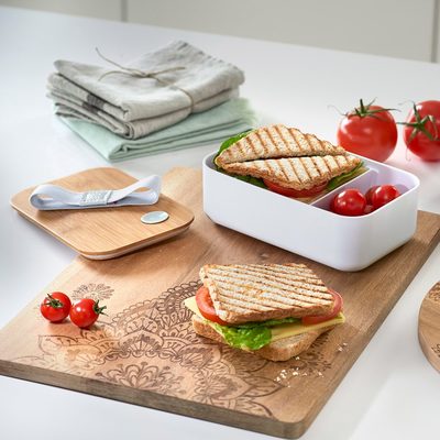 Premium Acacia Wood Cutting Board with Non-Slip Base - Durable Kitchen Chopping Board for Meat, Vegetables & Fruits - Perfect for Cooking, Serving & Home Decor