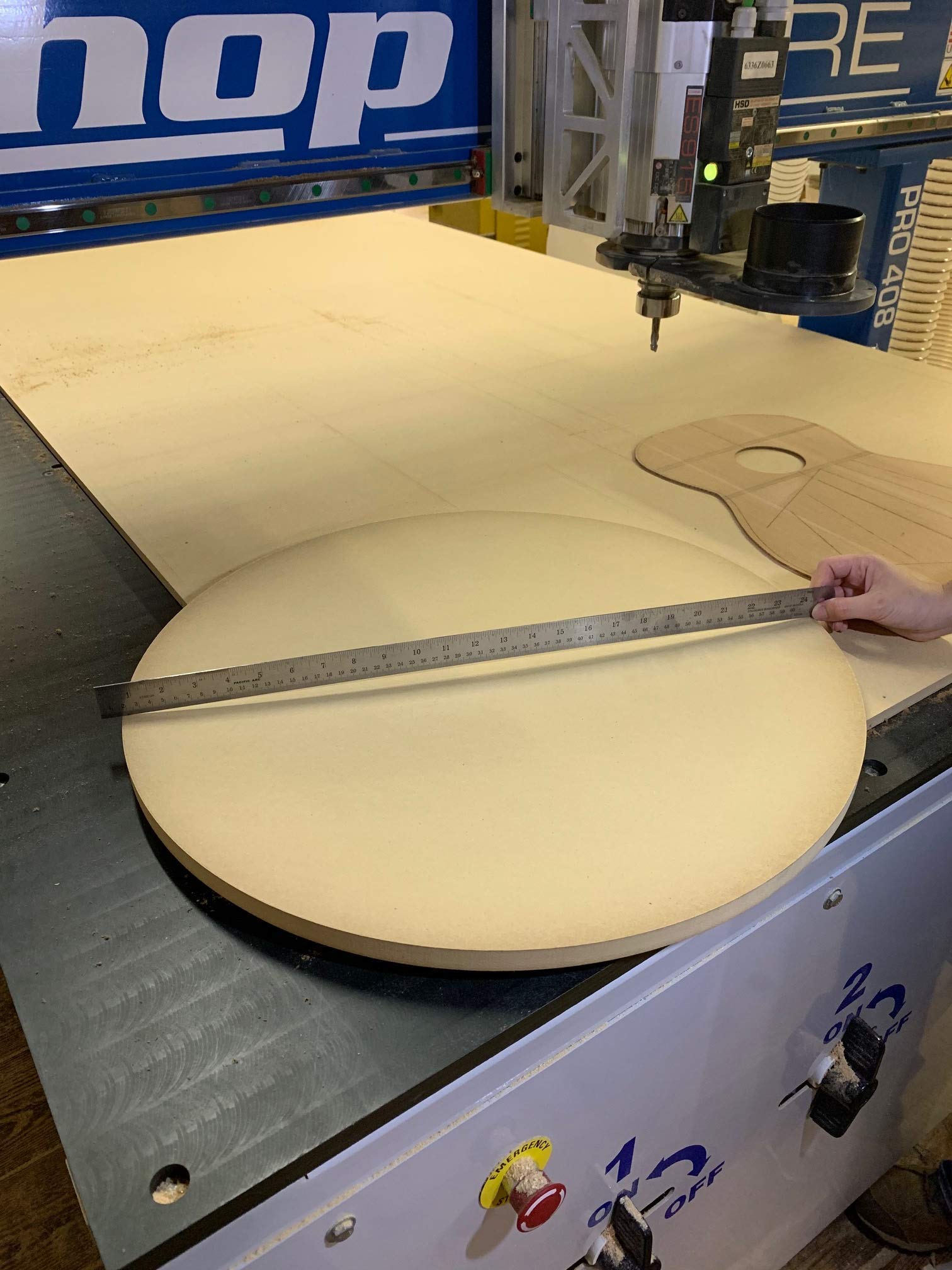 28 Foot Radius Dish for Guitar Building - Perfect for Luthiers & Guitar Makers - Ideal for Shaping Guitar Necks & Bodies - Woodworking Tool for Professional & DIY Guitar Crafting