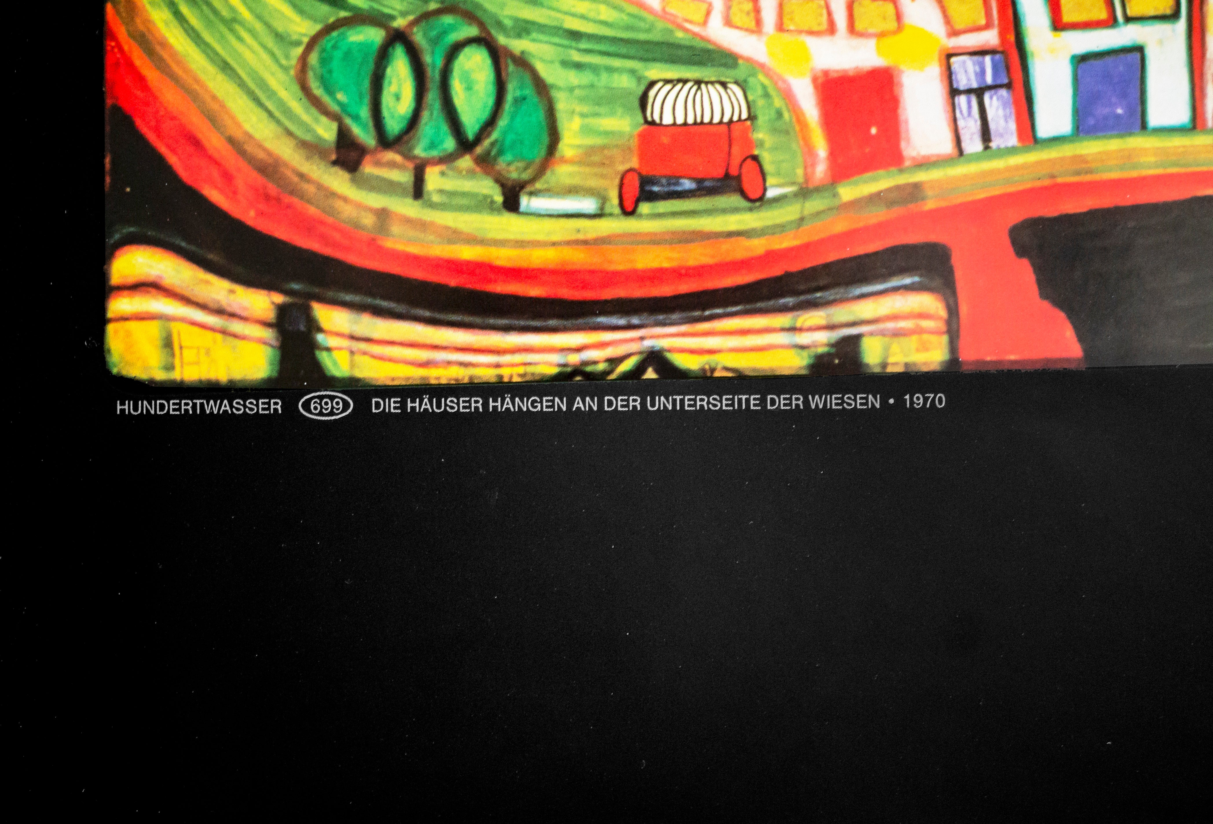 2001 Original Hundertwasser Exhibition Poster - Die Hauser Hangen an Der Unterseite der Wiesen | Vintage Art Print for Home Decor, Office & Gallery Display