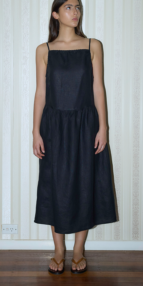 Elegant Black Gathered Halter Dress for Women - Perfect for Summer Parties, Beach Vacations & Date Nights