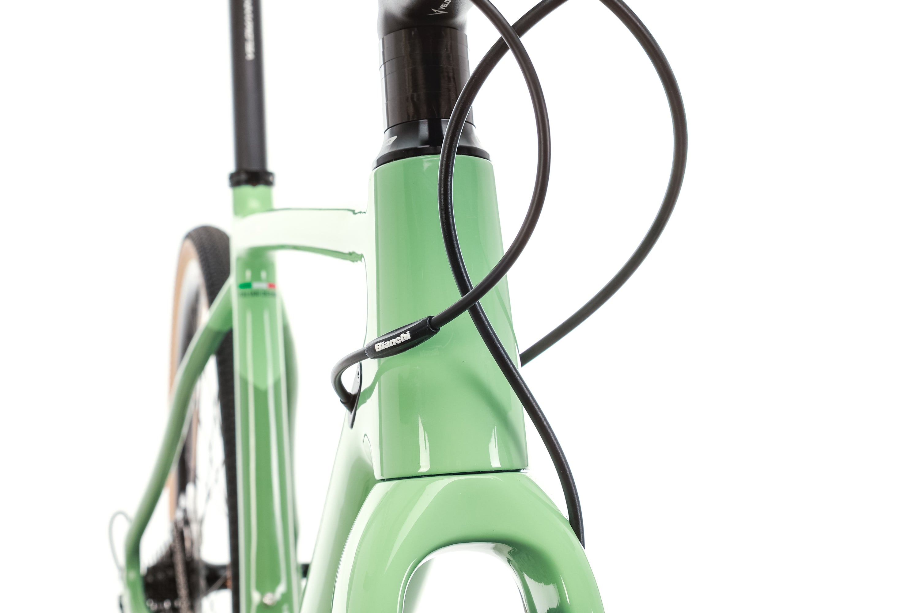 Bianchi Impulso Pro GRX600 1x11 Gravel Bike 2023 - 50cm Carbon Frame, Shimano GRX Groupset - Perfect for Adventure Riding, Commuting & Off-Road Trails