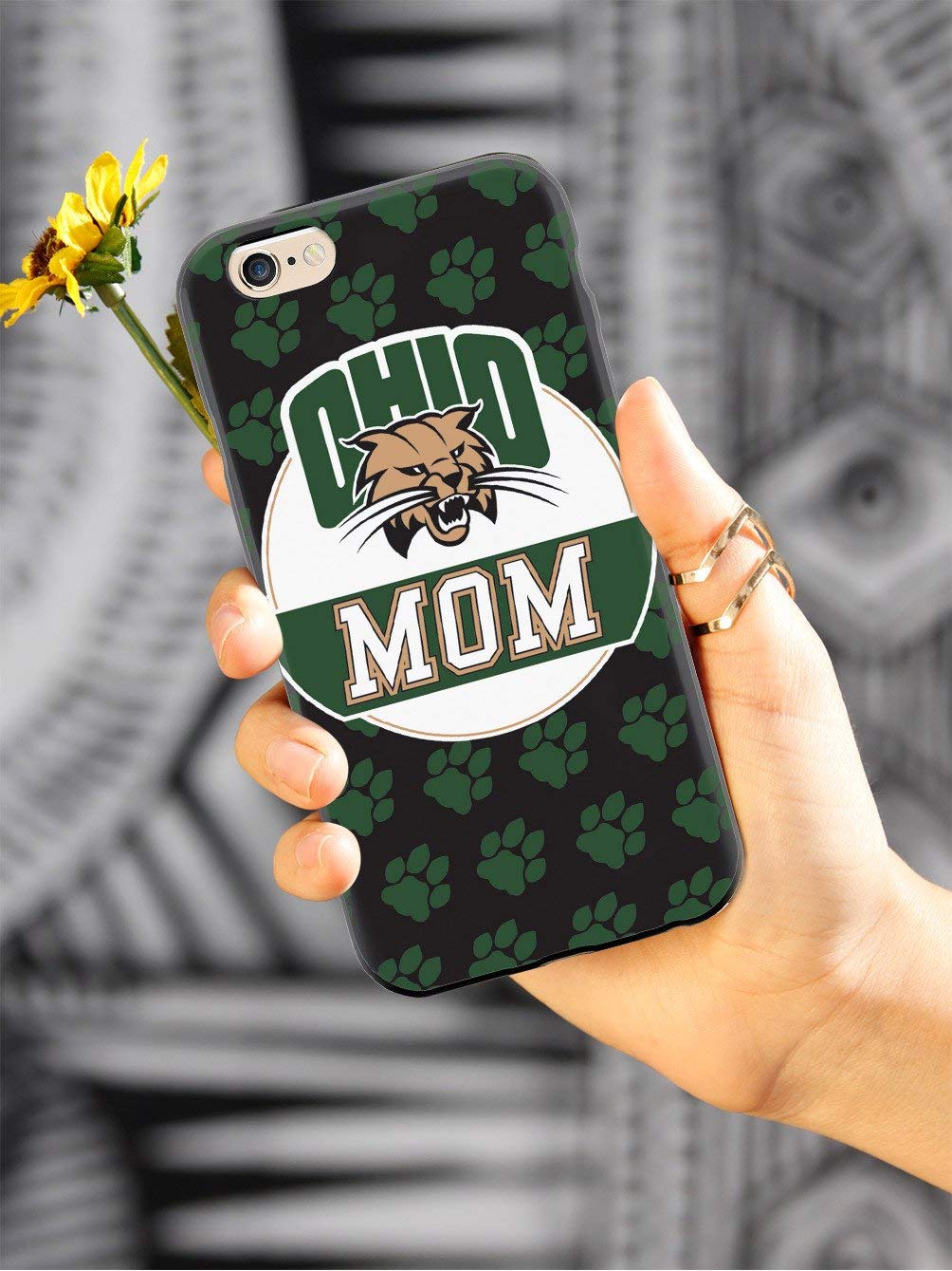 Inspired Cases - iPhone 12 Case Compatible with Apple iPhone 12 - 3D Textured Protective Phone Cover - Shockproof & Anti-Scratch - Perfect for College Students, Moms & Ohio University Bobcats Fans - Ideal for Daily Use, Work & School Activities