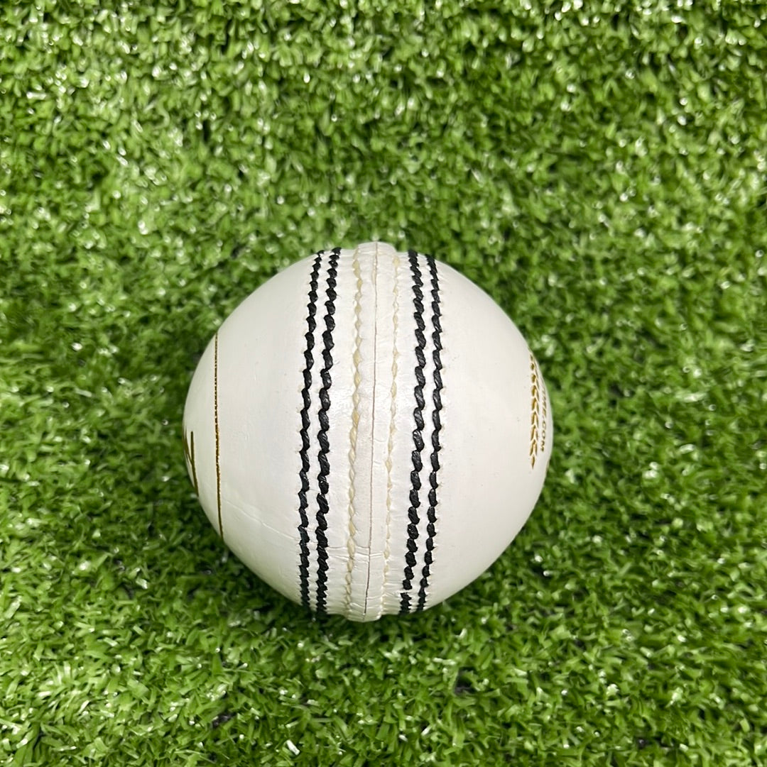 Premium White Cricket Leather Ball - High-Quality Match & Practice Cricket Ball for Professional & Casual Play - Perfect for Cricket Matches, Training & Backyard Games