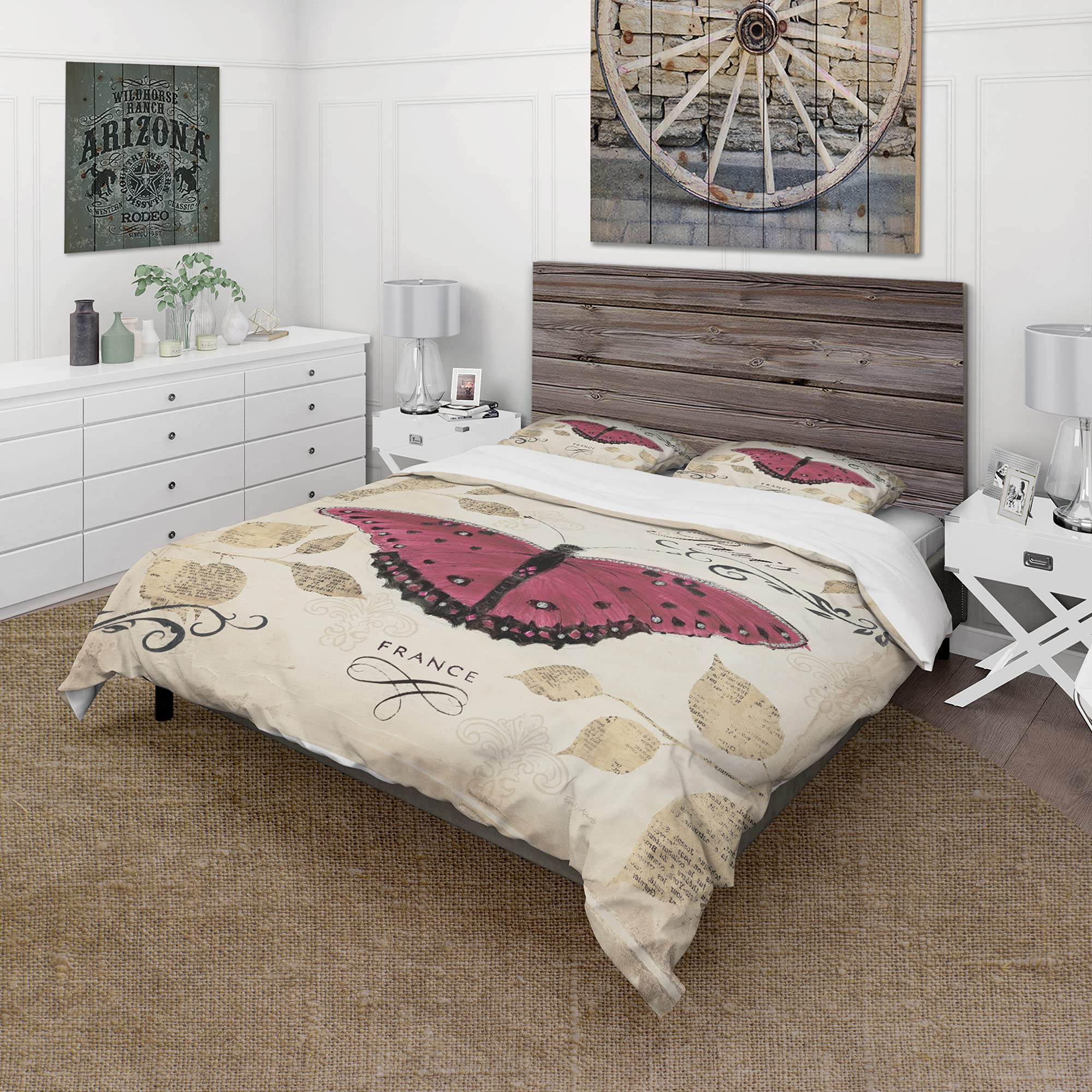 DesignQ Red Farmhouse Butterfly French Country Duvet Cover Set - King Size 3-Piece Bedding Set with Animal Print, All Season Comfort for Cozy Farmhouse Bedroom Decor | Perfect for Master Bedrooms, Guest Rooms & Vacation Homes